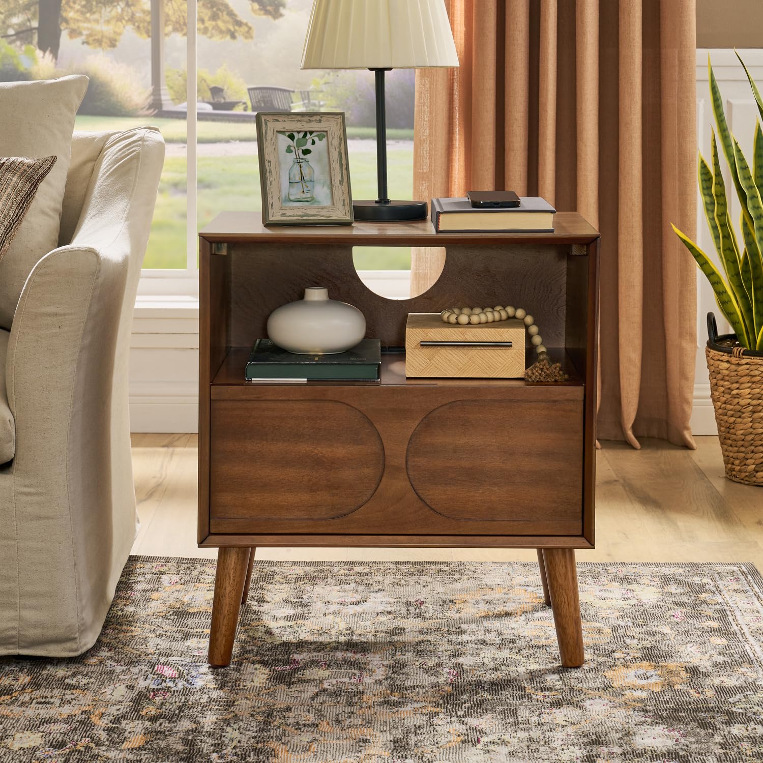 Yozma Mid-Century Modern Fluted Nightstand with USB Ports & Outlet, 1 Drawer & Open Shelf, Solid Wood Legs, Walnut Brown ?Compact End Table (1 Drawers