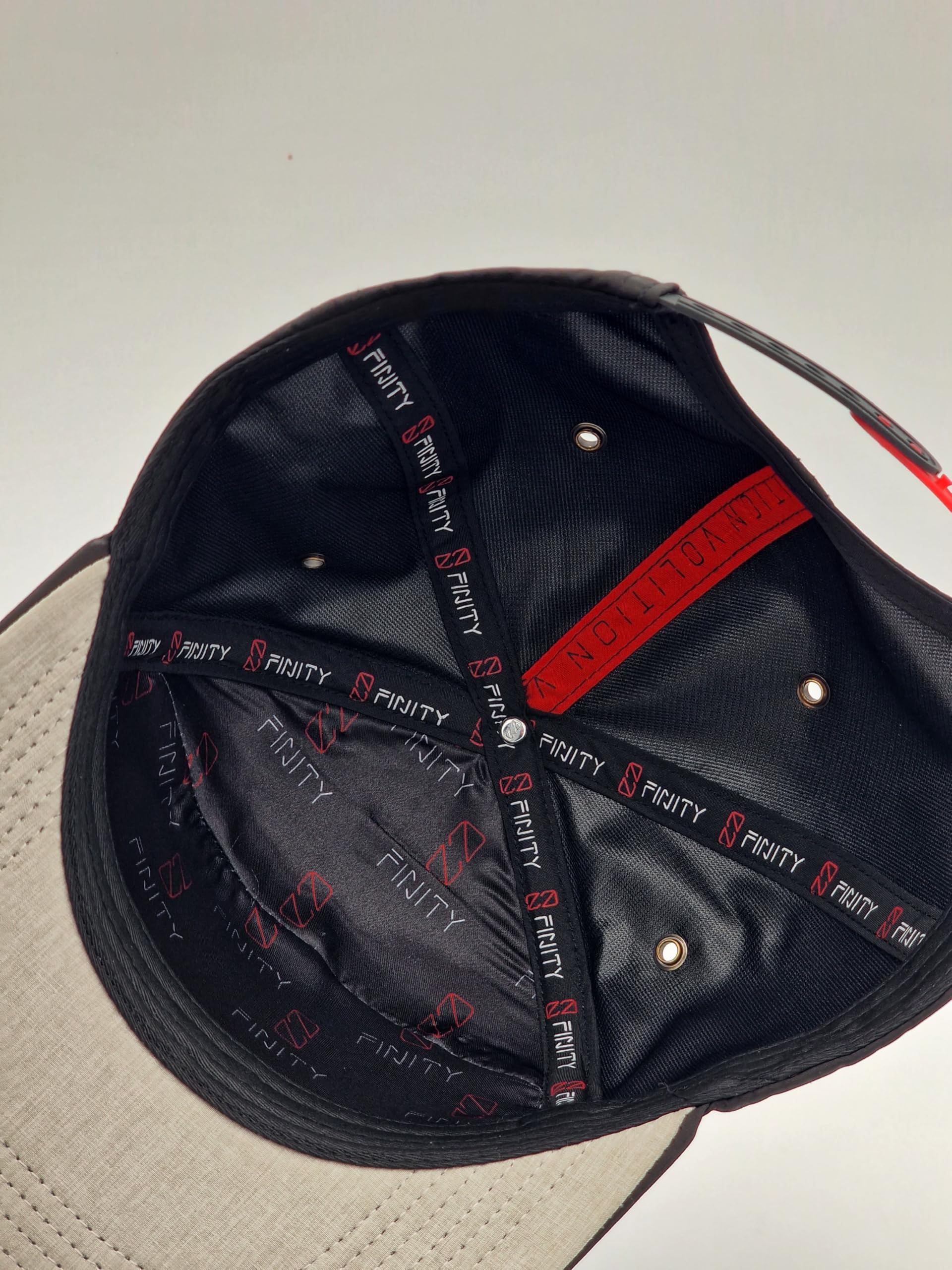 Berretto Snapback – Cappellino Unisex Impermeabile con Chiusura Regolabile – Berretto Streetwear Minimalista per Uomo e Donna – Nero