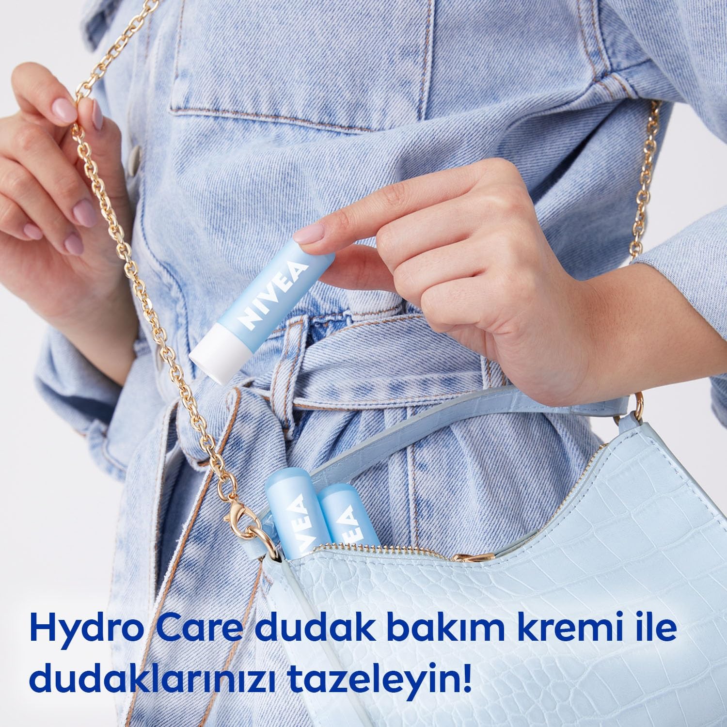 NIVEA Med Repair Dudak Bakım Kremi, 24 Saat Nem,Doğal Yağlar,SPF 15 (4,8 ml) + NIVEA Hydro Care Dudak Bakım Kremi, 24 Saat Nem, Aloe Vera, Saf Su ve Doğal Yağlar, SPF 15 (4,8g) X3