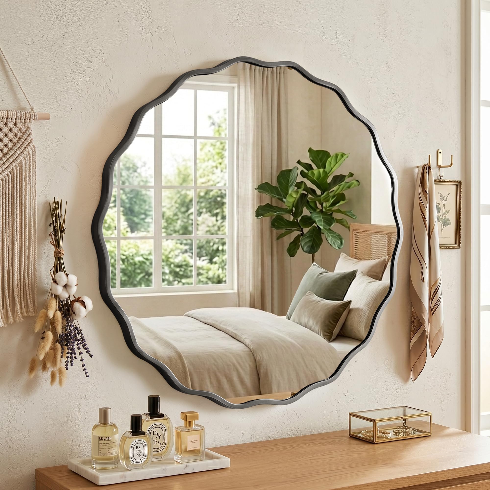 Fahomiss Round Wall Mirror with Wavy Metal Frame – Decorative Mirror in Vintage Style