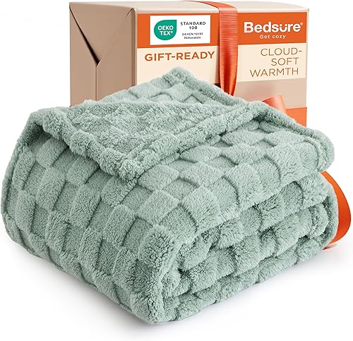 Bedsure Manta de verde salvia para sofá, súper suave y acogedora, tamaño individual, para mujer, bonita manta pequeña para niñas, 60 x 80 pulgadas