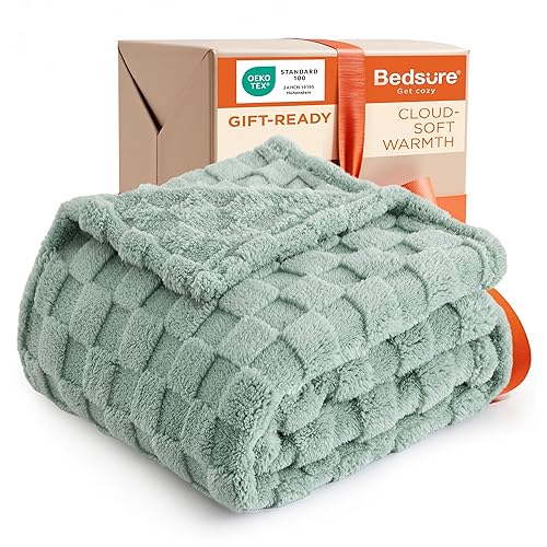 Bedsure GentleSoft Sage Green Throw Blanket for Couch - Checkered Fleece Blankets Christmas Gifts for Women Men Girls, Cute Soft Cozy Throw for Bedroom Home Decor Gifts, 50x60 Inches - Sage Green - Throw (50" x 60")