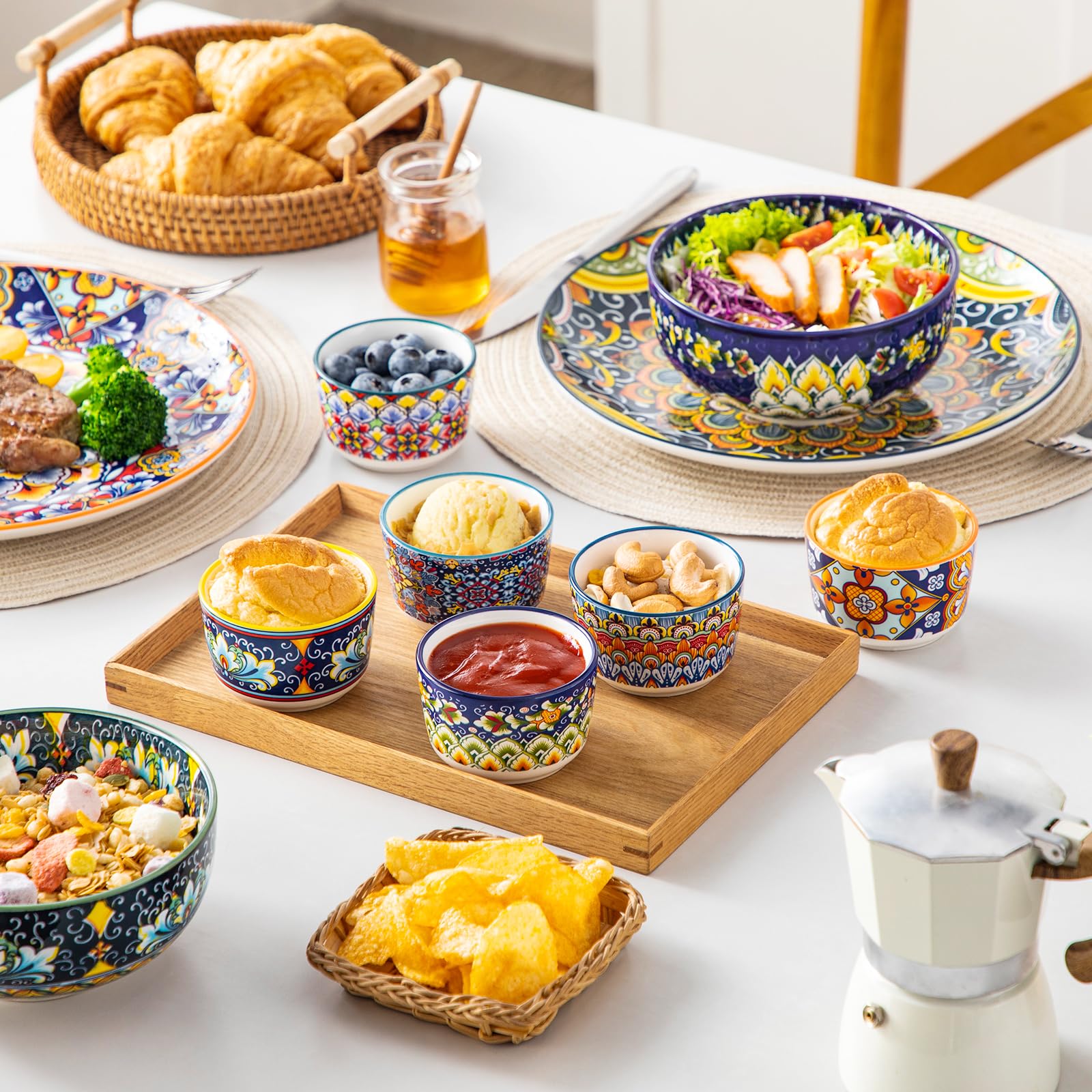 vancasso Ramequins Lot, 6 X 120 ML Ramequins et Moules à Soufflés en Porcelaine, Ramequin Creme Brulee pour Muffin et Gâteau, Ramequin Four à Crème, Sauce, Fruit, Ø8 CM - Style Bohème