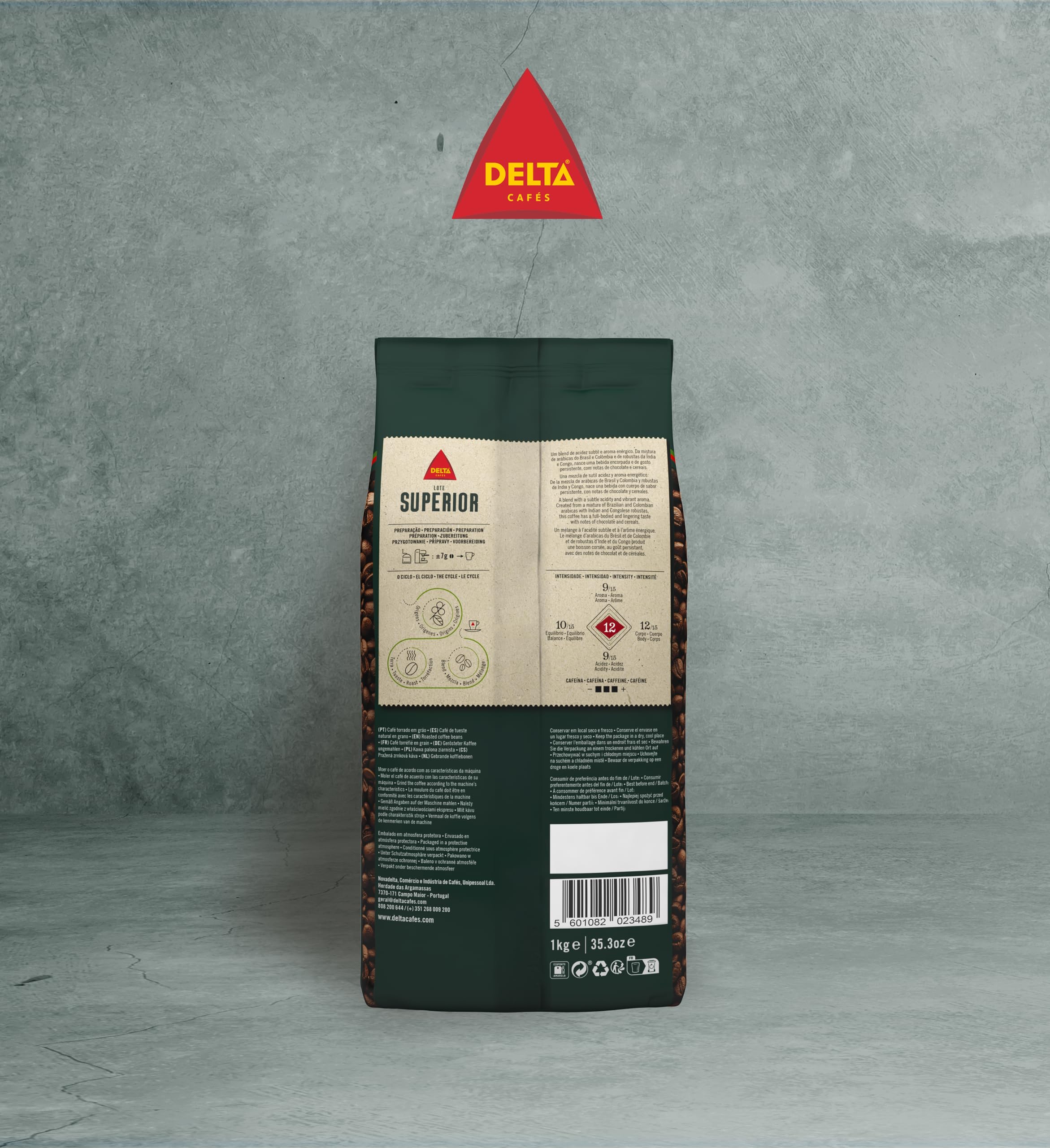 Delta Cafés - Café en Grano Superior - Pack 2 x 1 Kg - Intensidad 12 - Mezcla de Granos Arábica y Robusta - Cuerpo Pleno y Aroma Enérgico con Notas de Especias, Palomitas y Frutos Secos Tostados
