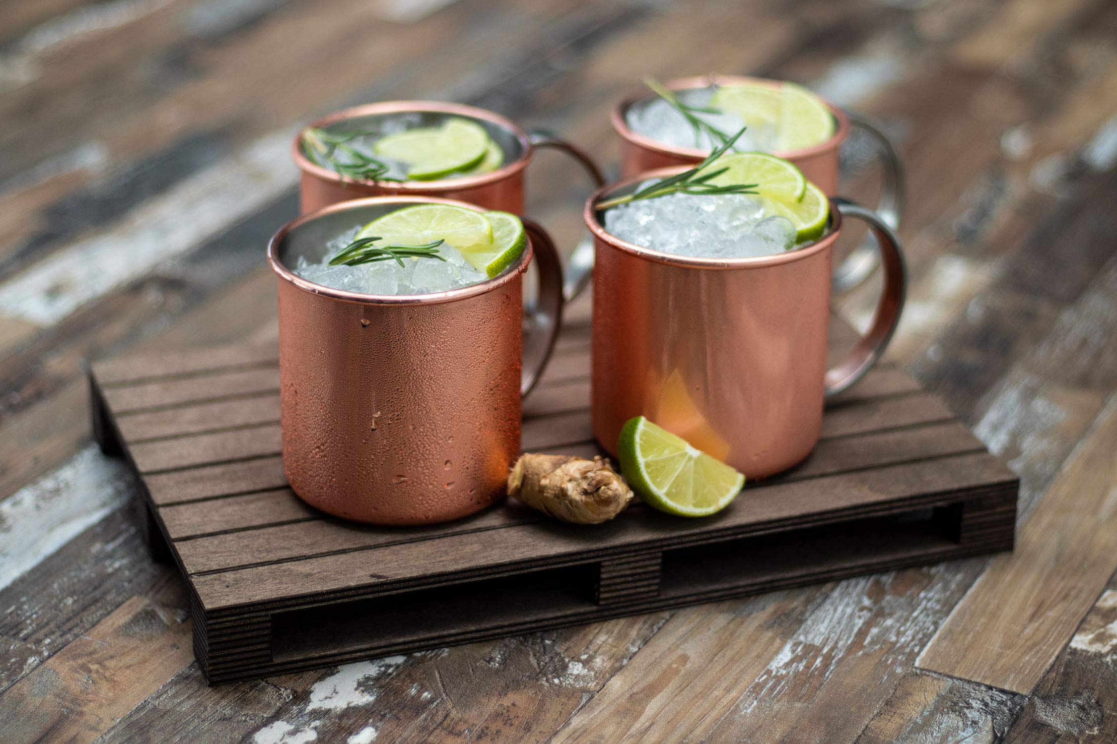 Lot de 4 gobelets Moscow Mule - 450 ml - En acier inoxydable de qualité alimentaire - Avec boîte cadeau - Cuivre poli