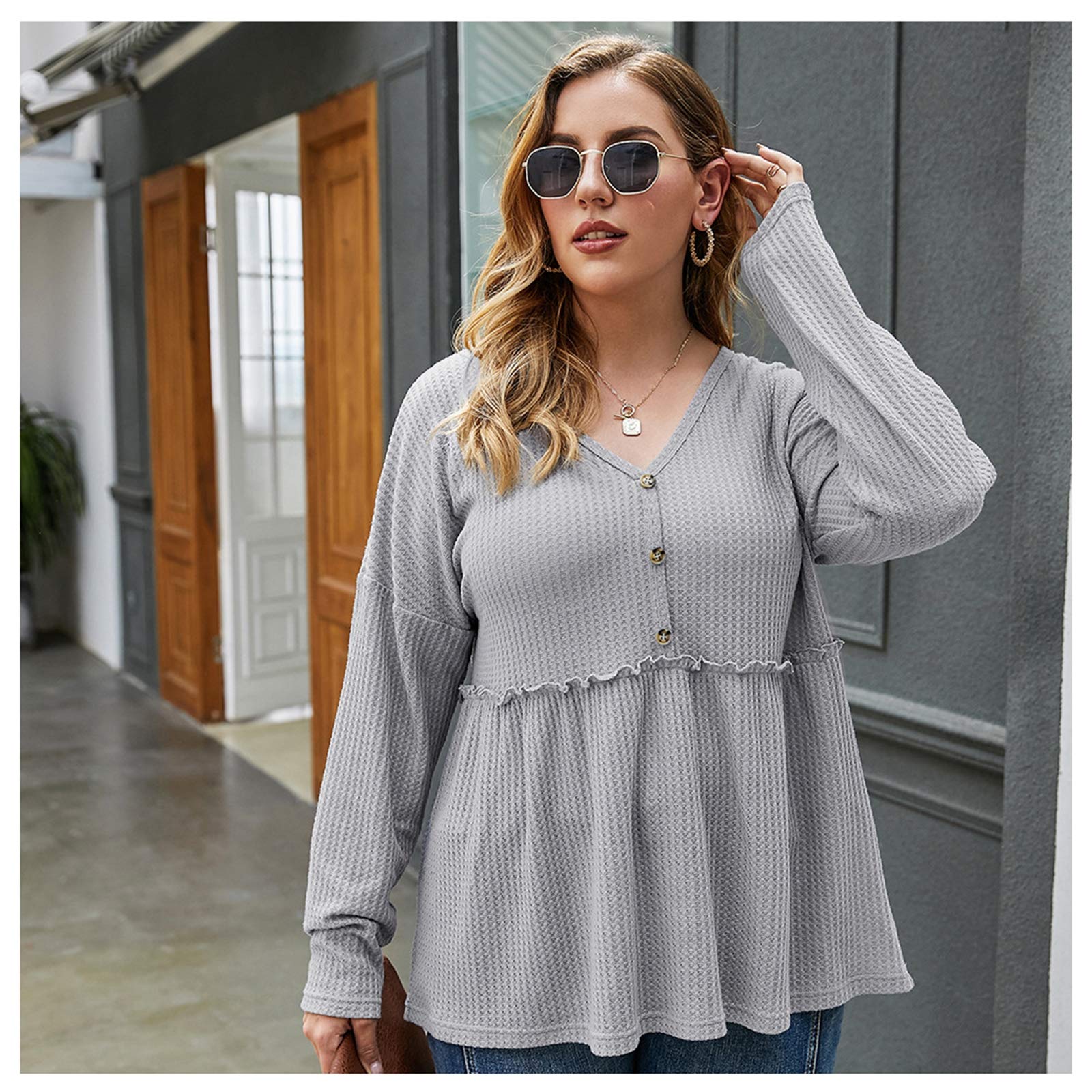 Pull col en V gris XXL pour femme haut ample de printemps