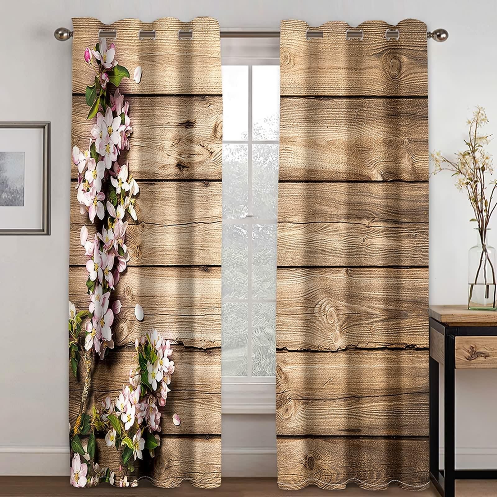 Poliestrowa zasłona zaciemniająca w kolorze różowego khaki, drewniana deska i kwiatowy wzór, 137 l x 214 cm, zestaw 2 szt