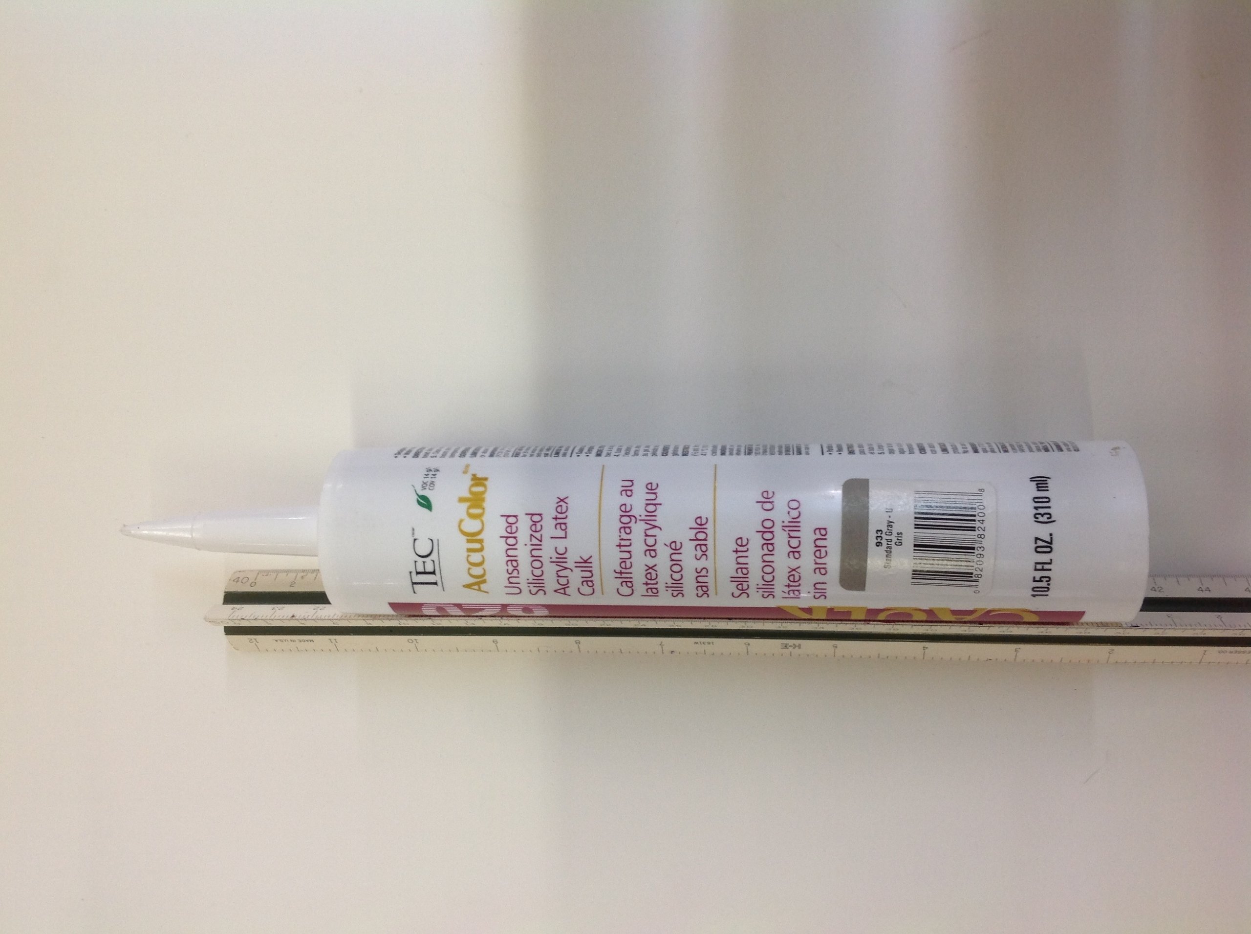 Accucolor Siliconized Unsanded Acrylic Caulk 933 Standard Gray