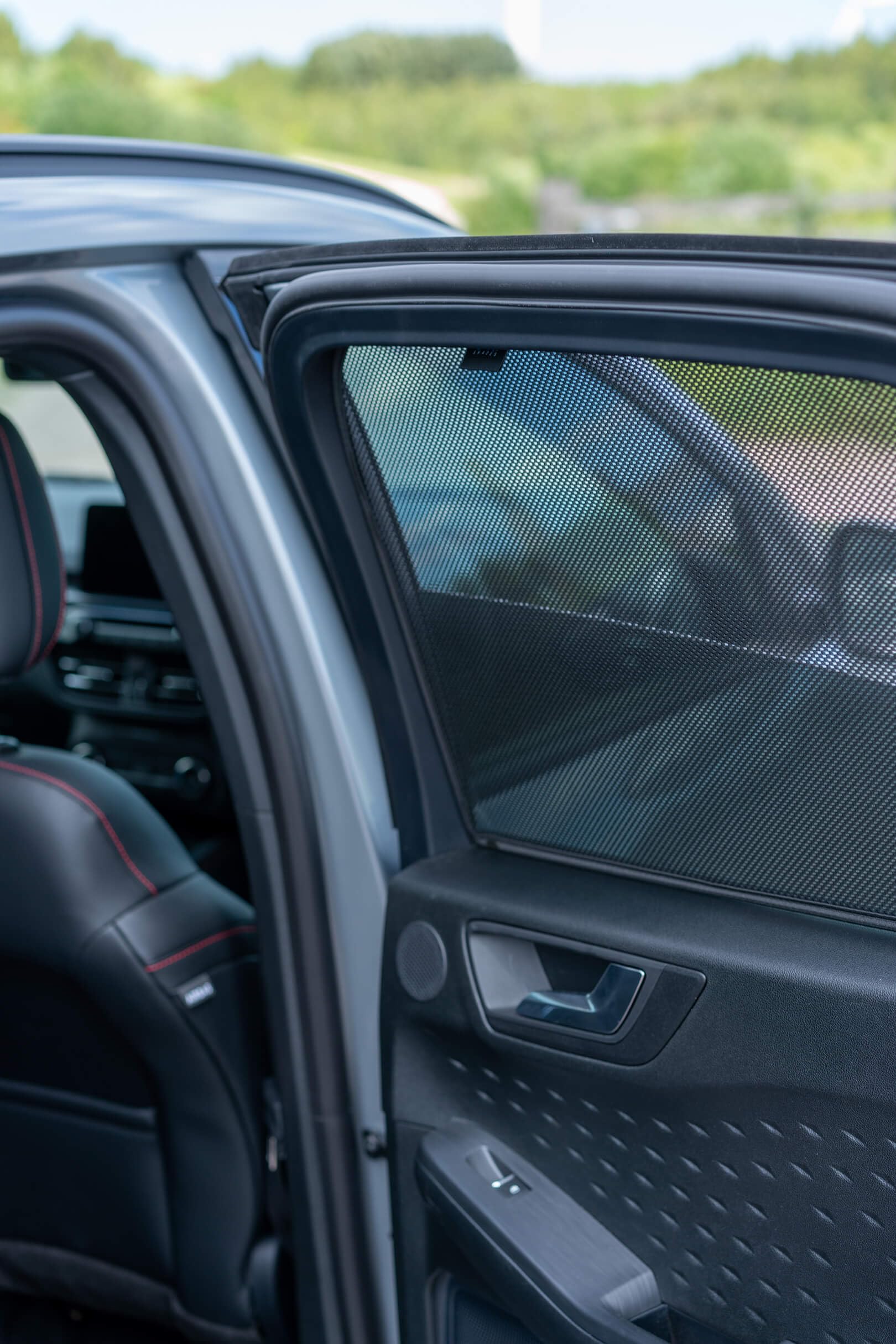 CAR SHADES zestaw (tylne drzwi boczne) kompatybilny z Ford Kuga III 2019- (2-częściowy) niestandardowe osłony przeciwsłoneczne do samochodów