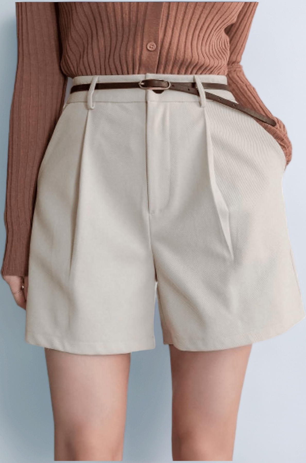 High Waisted Solid Straight Leg Shorts with Pockets and Pleat Detail, Elegant Summer Shorts for Women's & Girl's