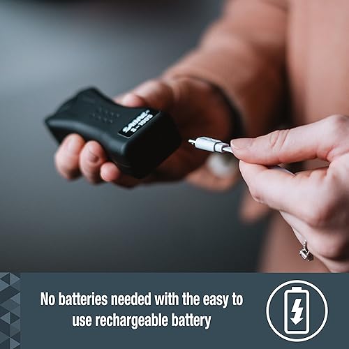 Miniatura 8 de SABRE Kit de autodefensa con spray de pimienta y pistola aturdidora con linterna, 25 ráfagas, rango de 10 pies (9.8 ft), carga µC dolorosa, 120