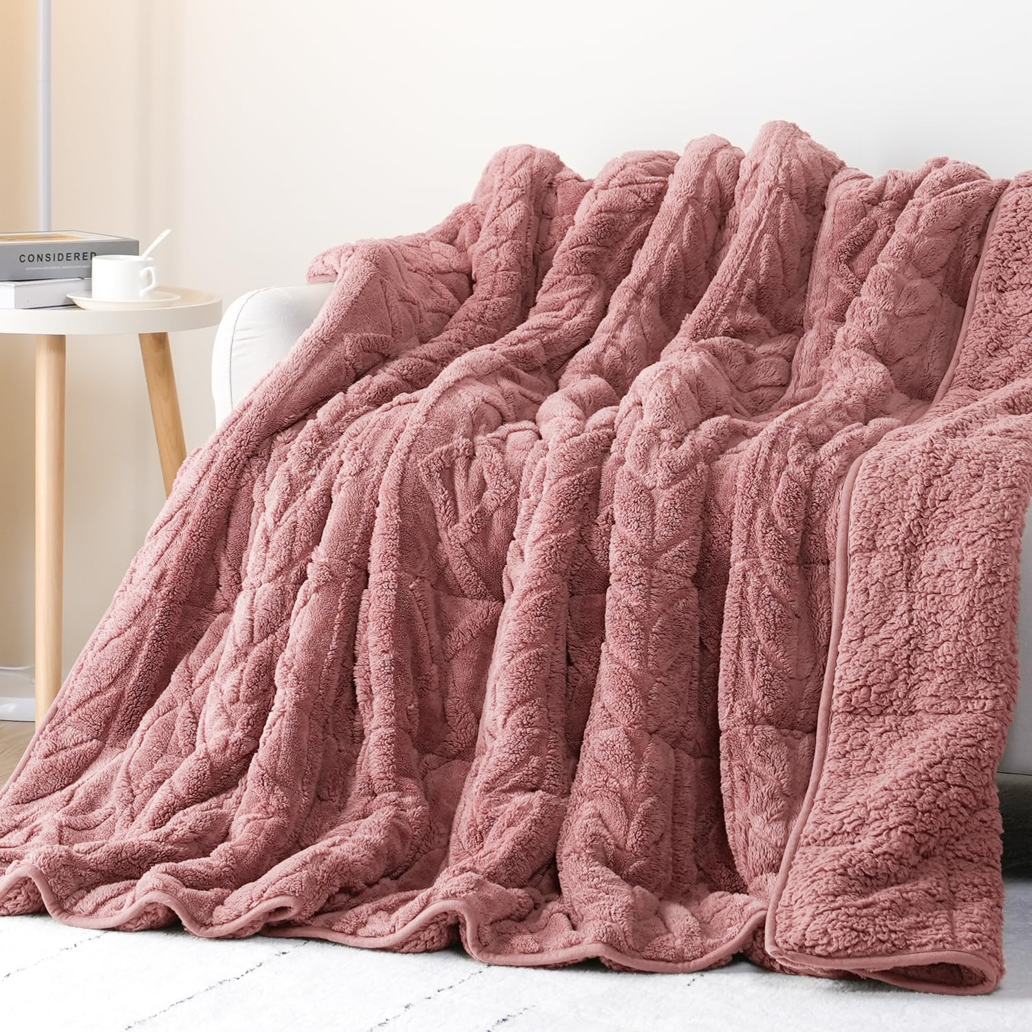 Cottonblue Jacquard Weighted Blanket 15 lbs for Adults Twin Size 48x72in | Soft Sherpa Fleece Weighted Blankets Throw for Sleep Calm Relax, Cozy Warm Sofa Bed Heavy Blanket, Apricot Pink, Glass Beads