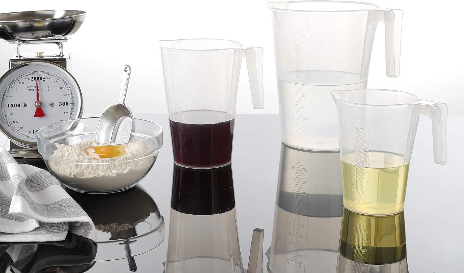 HENDI Measuring Jug with Scale, Stackable, Shatterproof, 1.0 L, Diameter 124 x (H) 170 mm, Polypropylene image 3