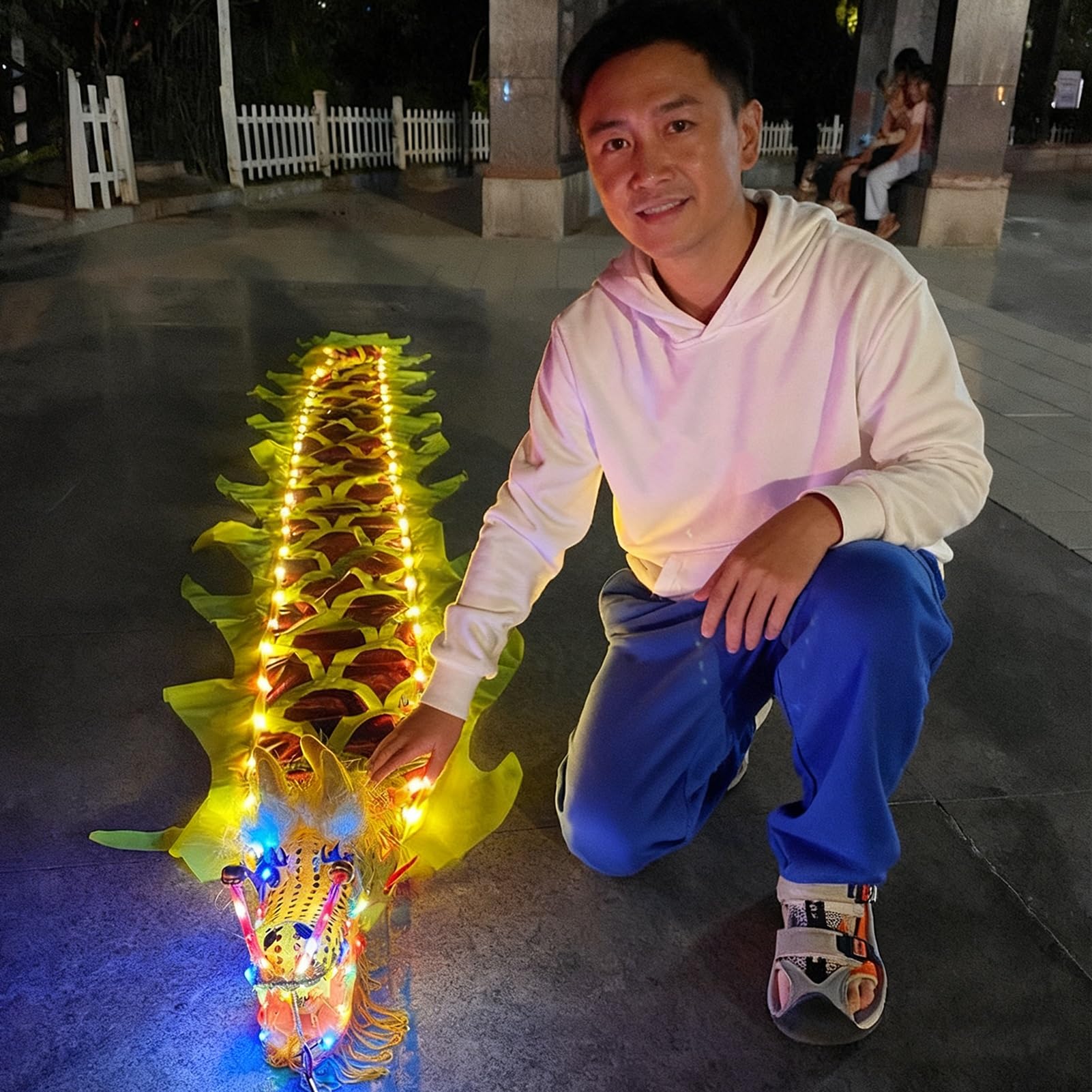 Jongliertücher LED-Leuchtrequisite für Drachentanz, Beleuchtetes Drachen-Poi-Band, Leuchtende Fitness-Drehbänder für Drachen, Traditionelle Chinesische Wu Long(Yellow,3.0 m (9.8 ft))