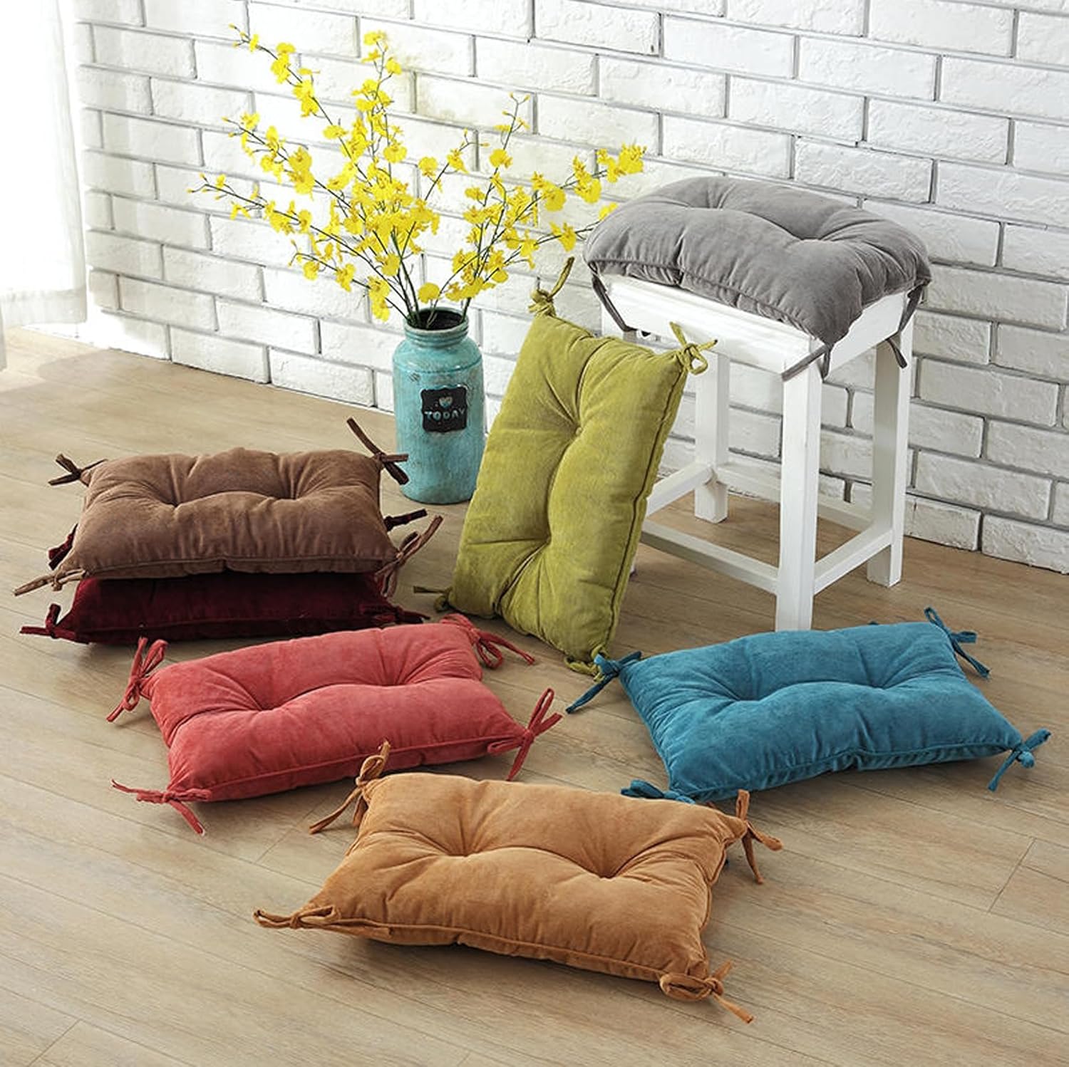 Stool Cushion Rectangular Saddle Stool Seat Cushions with 4 Ties All Season Soft Non Slip Soft Bar Stool Cushion Bench Stool Seat Cushions (2, Red)