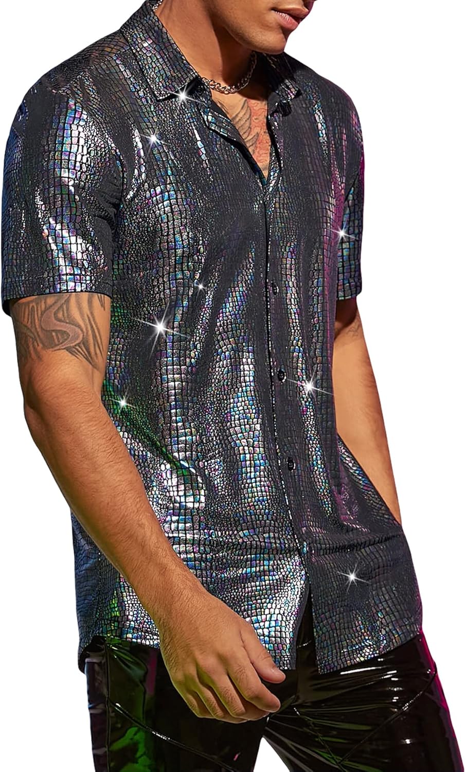 WDIRARA Men's 70s Sparkly Disco Top Crocodile Pattern Metallic Rave Button Down Shirt Short Sleeve Party T Shirt