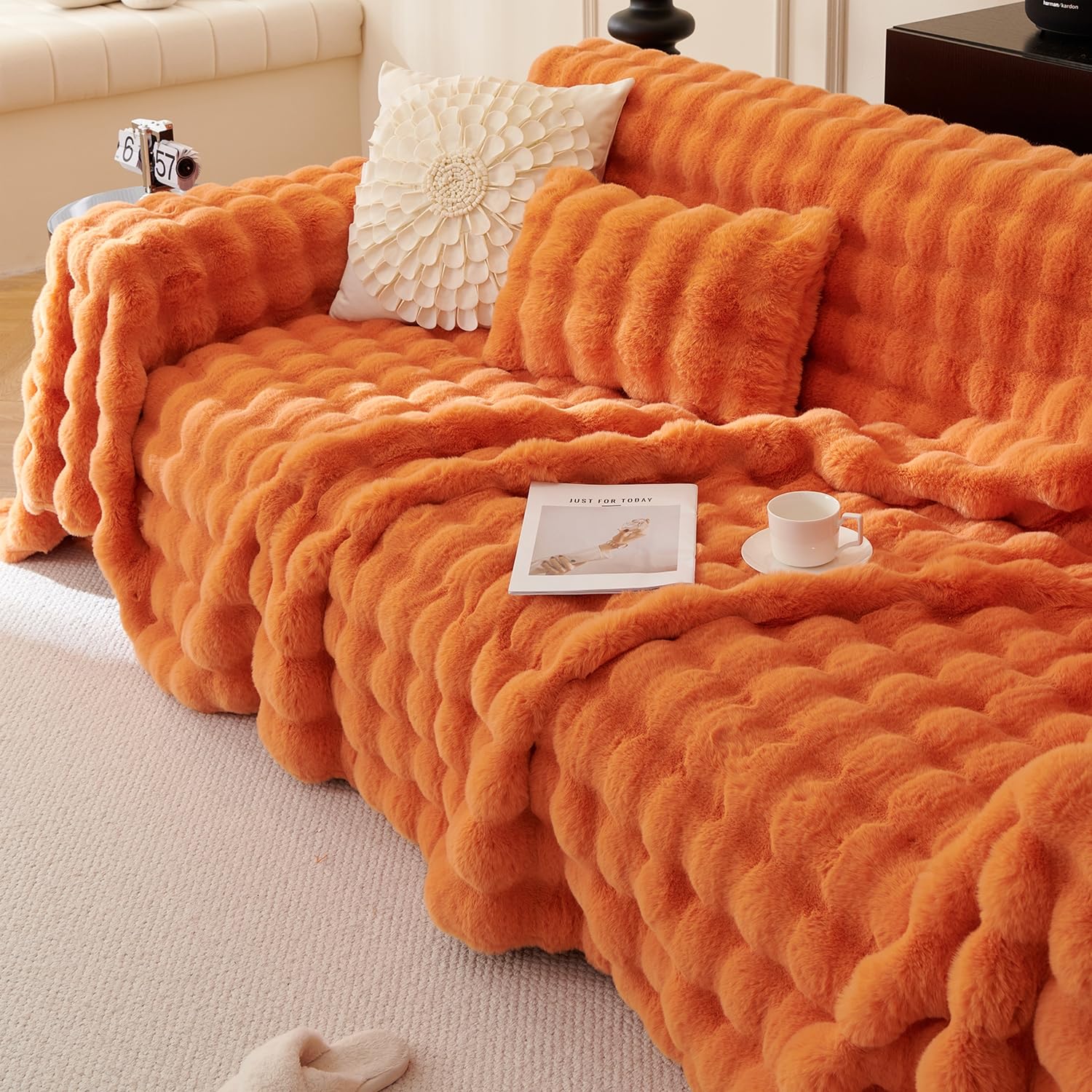 Orange,180x300cm, Faux Rabbit Fur Throw Blanket, Luxury Fluffy Blanket for Couch Soft, Cozy Fuzzy Plush Bubble Blanket Thick Warm Decorative Blanket for Bed, Sofa