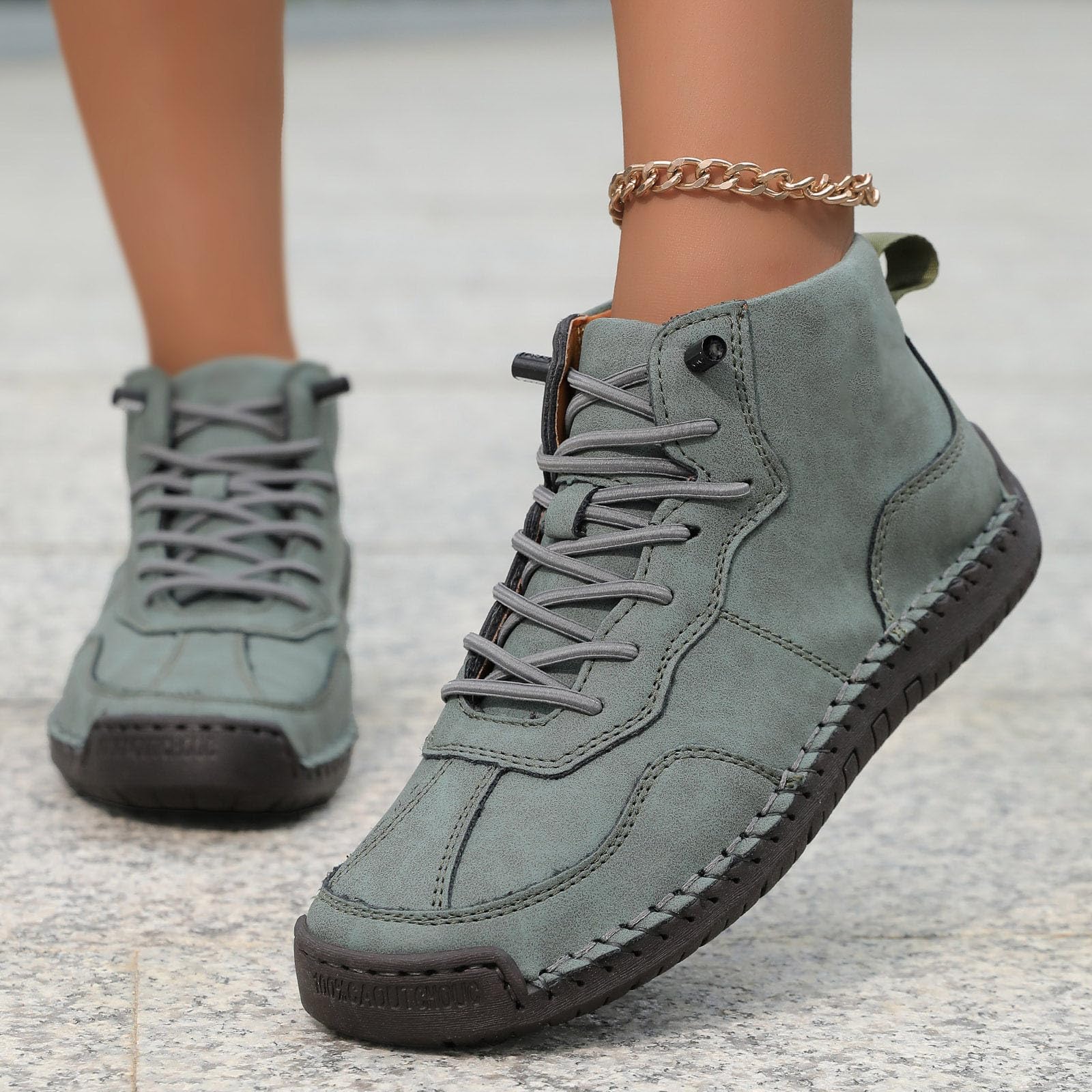 Scarpe Sportive Donna con Lacci, Modello Tradizionale in Rete Traspirante, Sneakers Eleganti per Tempo Libero e Passeggiate, Calzature Comode e Leggere