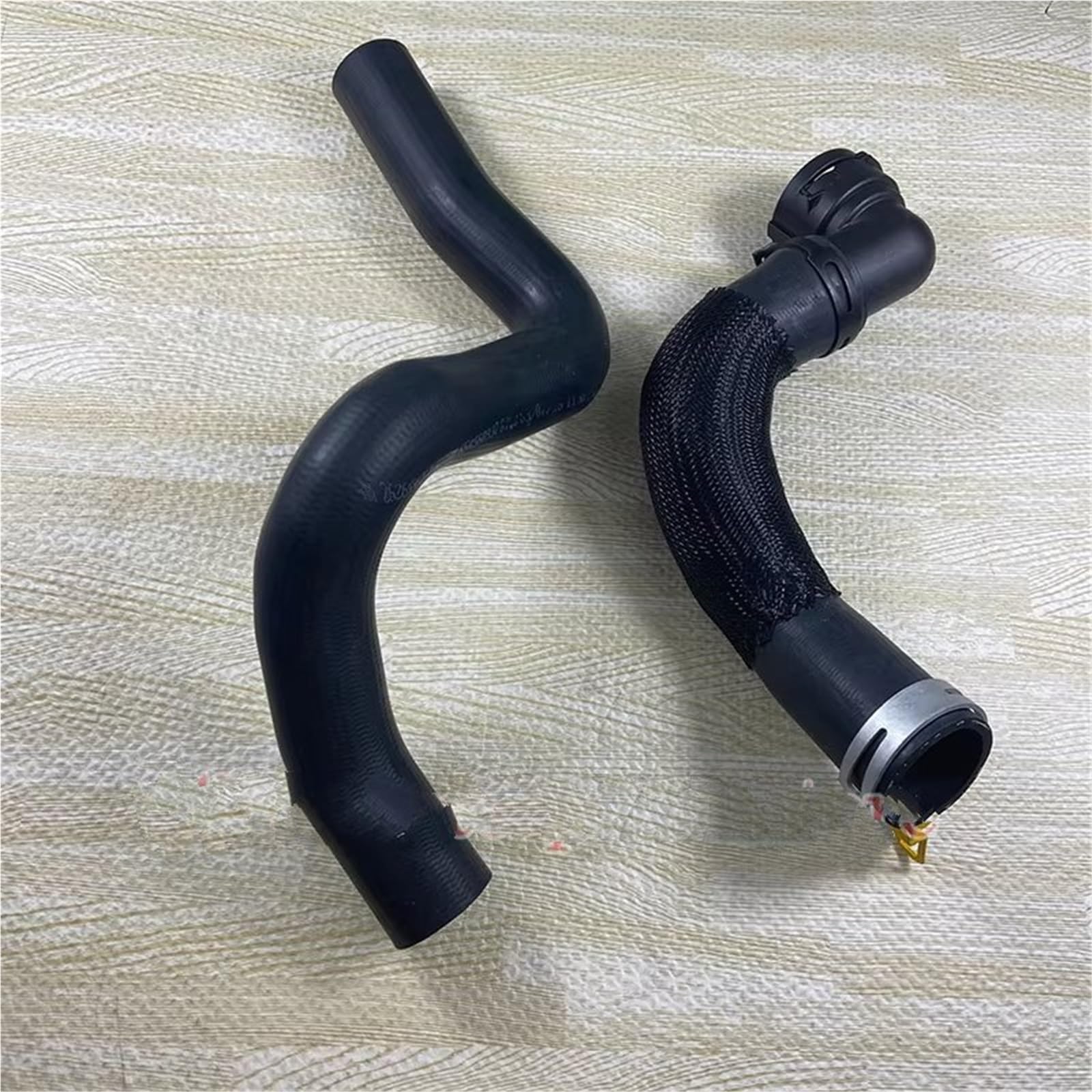 Compatible Avec Buick Pour Excelle 9075012 Tuyau D'entrée/sortie Liquide Refroidissement Moteur Réservoir D'eau Durite Radiateur Pièces Rechange 9048535 Durites radiateur Auto