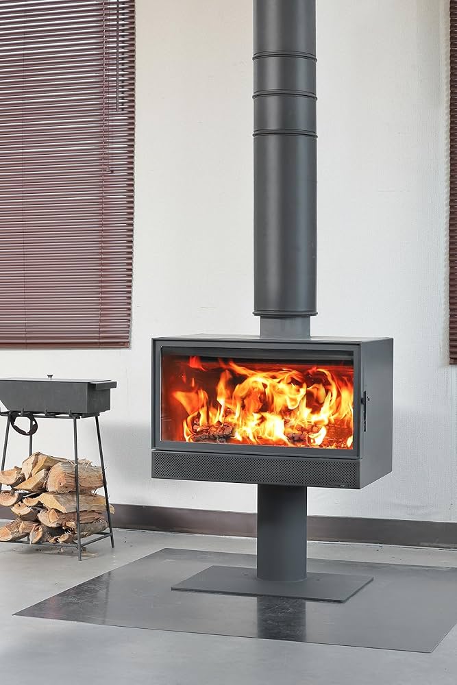 この時期の薪ストーブ！ Amazon.co.jp: 薪ストーブライフNo.51: warm but cool woodstove