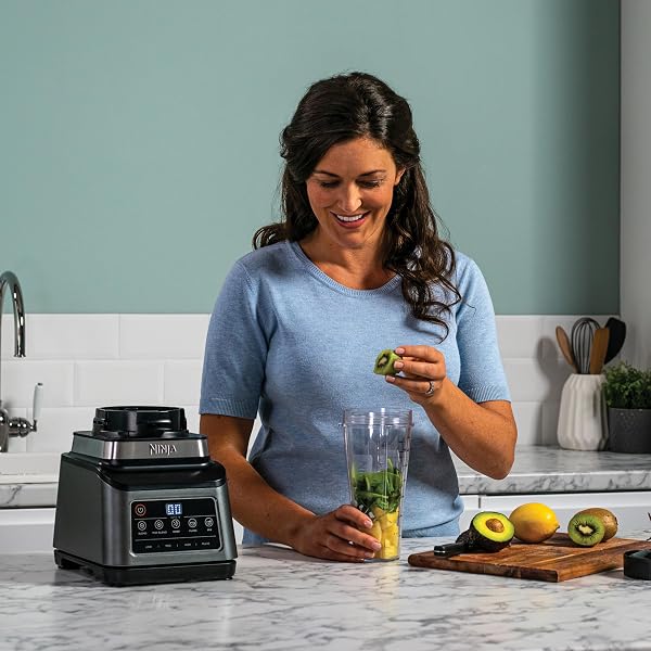 Ninja 3-in-1 Food Processor & Blender with 5 Automatic Programs: Blend, Max Blend, Chop, Mix, Puree, 1.8L Bowl, 2.1L Jug, 700ml Cup, 1200W, Dishwasher Safe Parts, Auto-iQ, Black BN800UK - 5