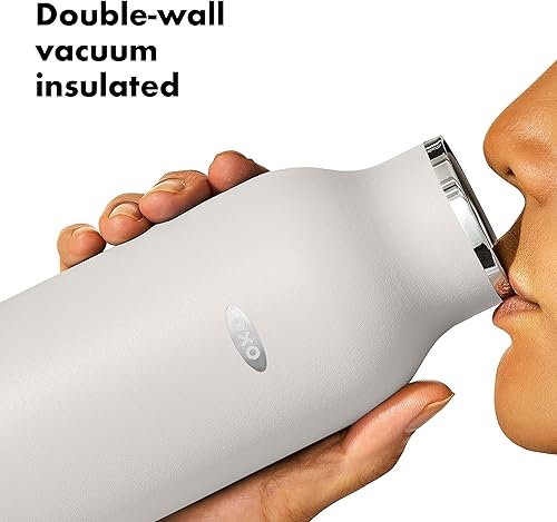 Miniatura 4 de OXO Strive - Botella de agua aislada de 24 onzas con tapa estándar, cuarzo