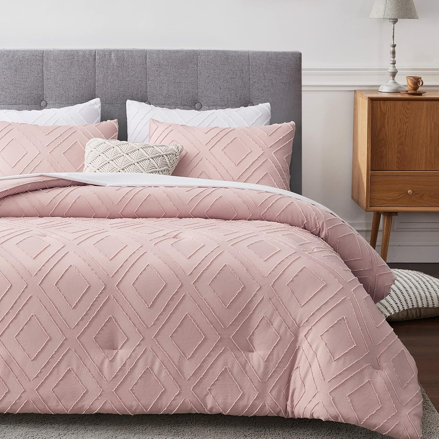 FROHAUL Boho Queen Comforter Set,Blush Pink Rhombus Tufted Queen Size