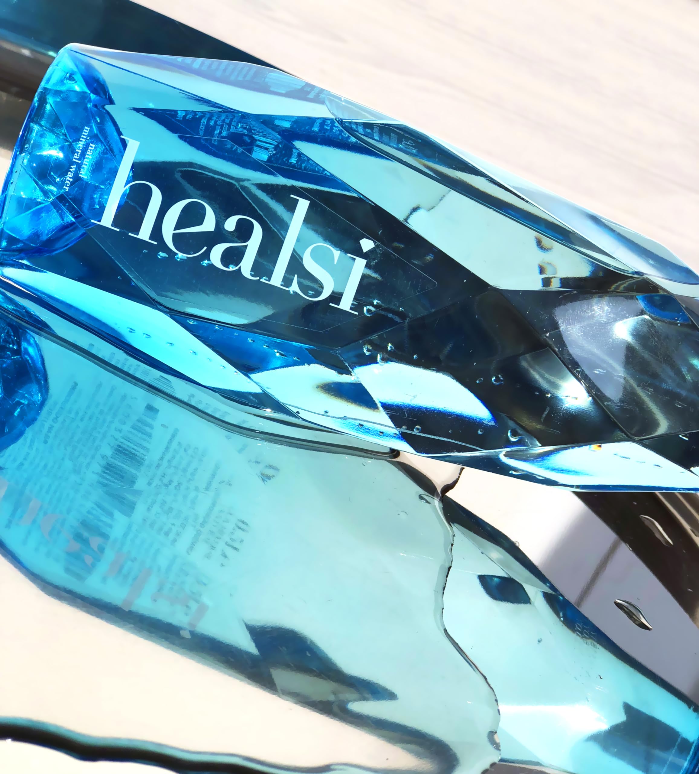 healsi Natural Artesian Still Water, pH7, rich in silica. (12 x 16.9 fl oz turquoise PET)