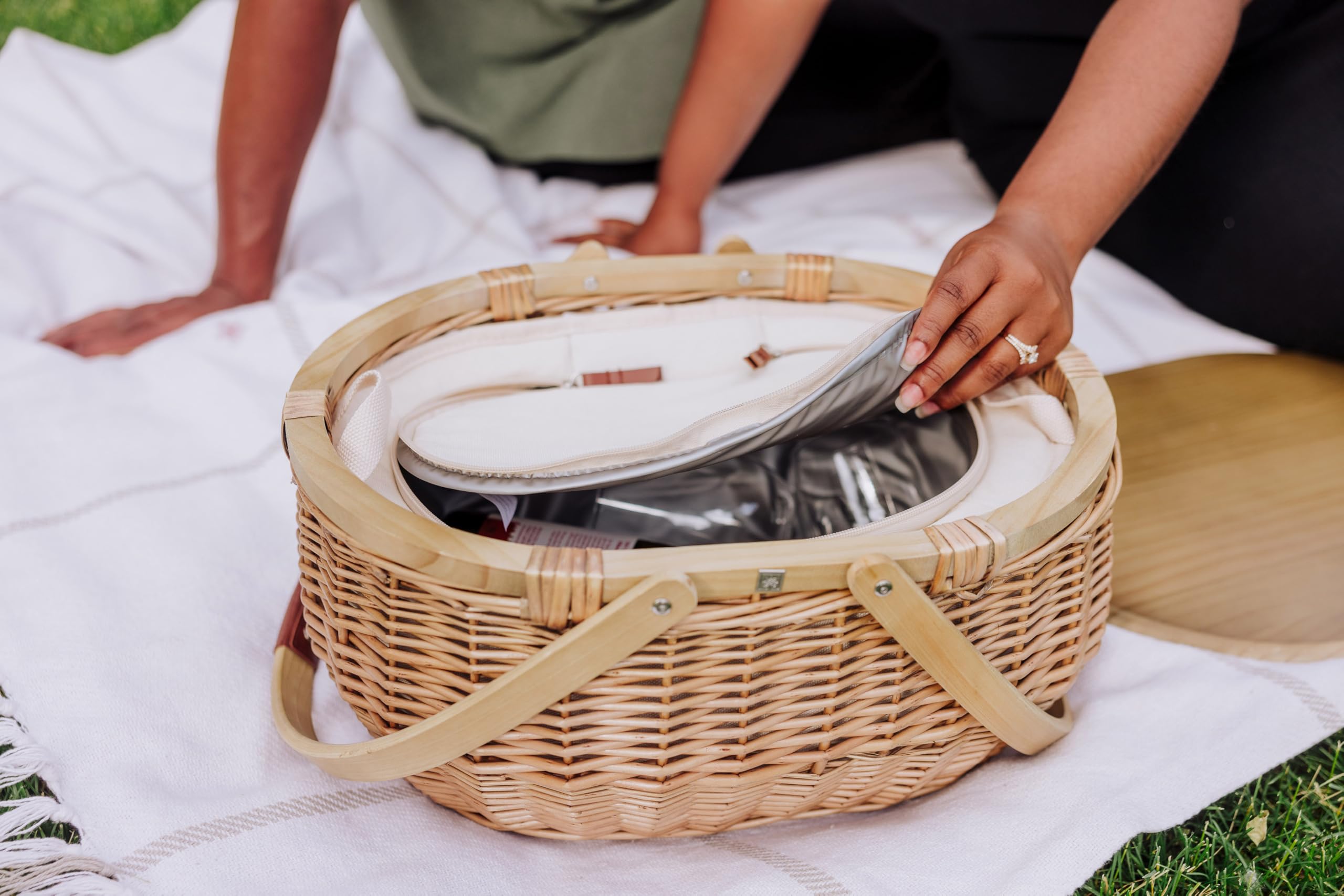 PICNIC TIME Sequoia - Cesta de picnic con compartimento refrigerador, cesta de picnic tejida con bolsa térmica extraíble, cesta de picnic de mimbre vintage, (beige)