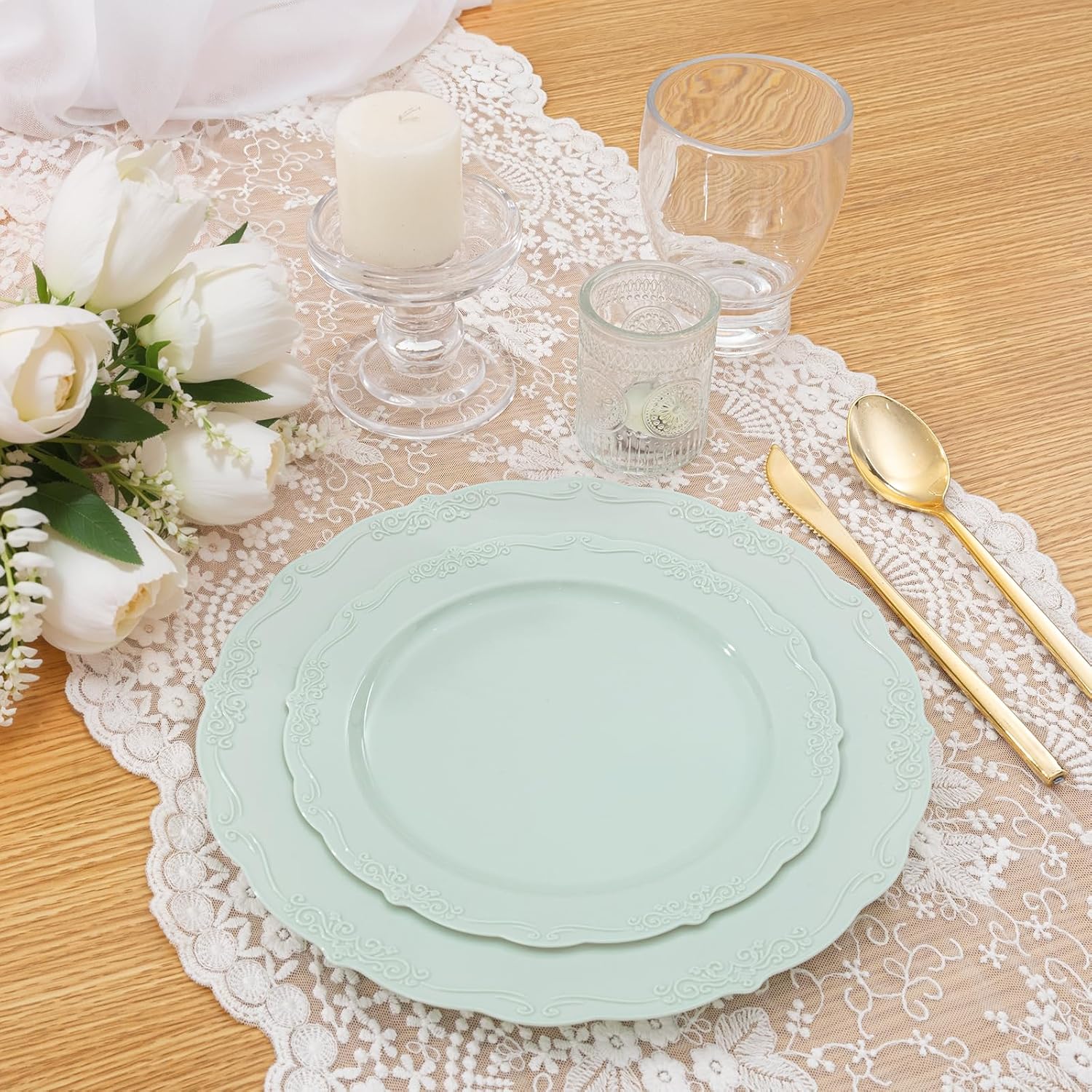 Tinybee 60PCS Sage Green Plates - Heavy Duty Sage Green Disposable Plates, Elegant Plastic Plates for Bridal Shower, Wedding and Party Including 30 Dinner Plates 10 '' & 30 Dessert Plates 7.5 ''