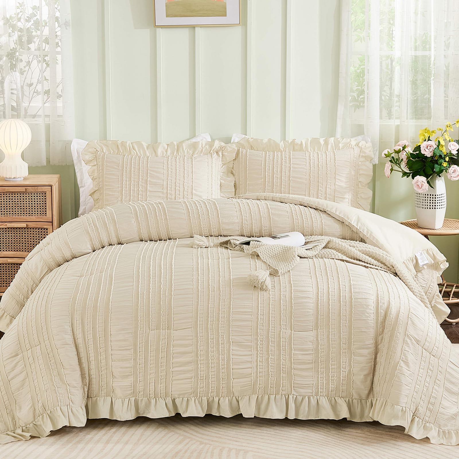 WONGS BEDDING Beige Ruffle Queen Comforter,Boho Shabby Chic Bedding for Queen Bed,Soft Seersucker Farmhouse Bedding Set with 1 Ruffled Comforter,2 Tufted Pillowcases 90"×90"
