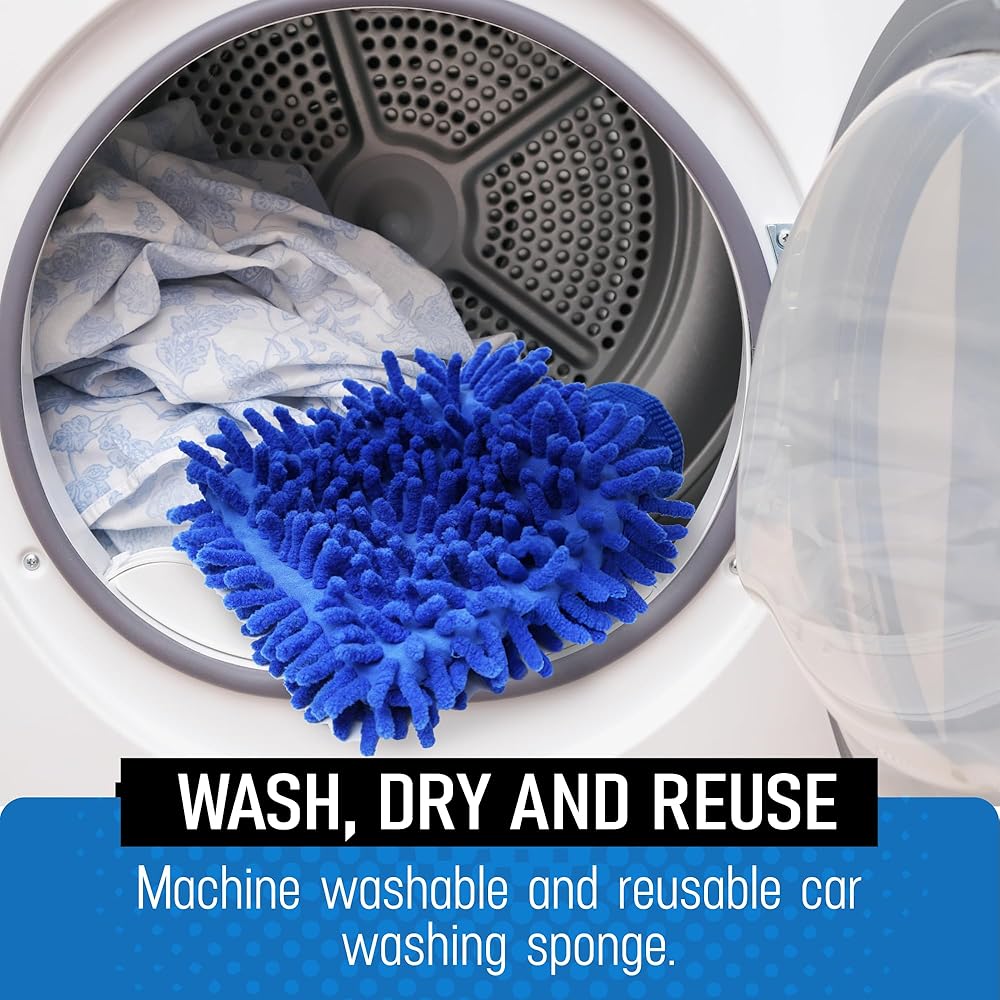Ultra Plush Microfiber Mitt for Scratch-Free Car Wash view 3