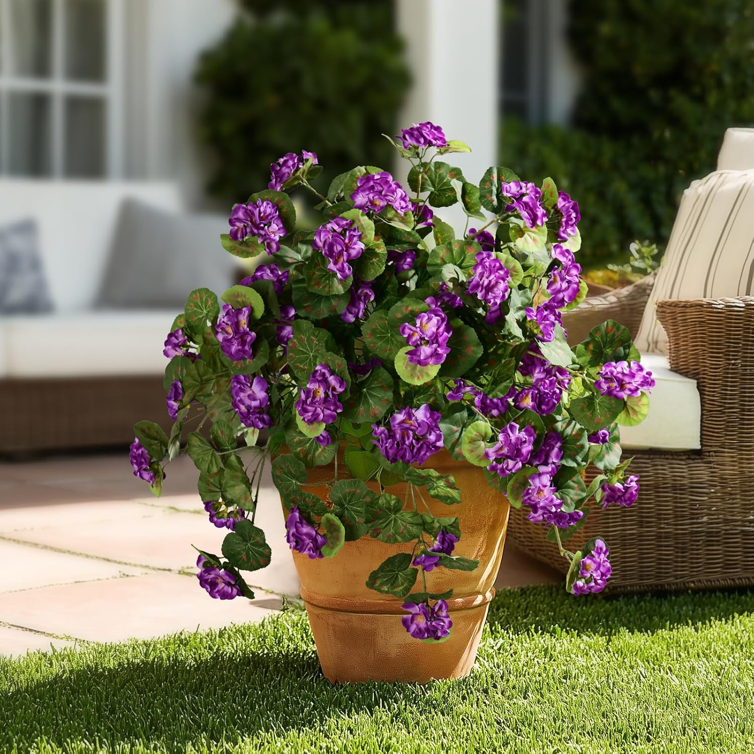 Artificial Geranium Flowers for Outdoor 2 Pcs Artificial Purple Flower Fake Flowers with Stems Silk Realistic Look Real Floral Arrangement for Front Door Porch Planter Patio Balcony (2 Pcs Purple)