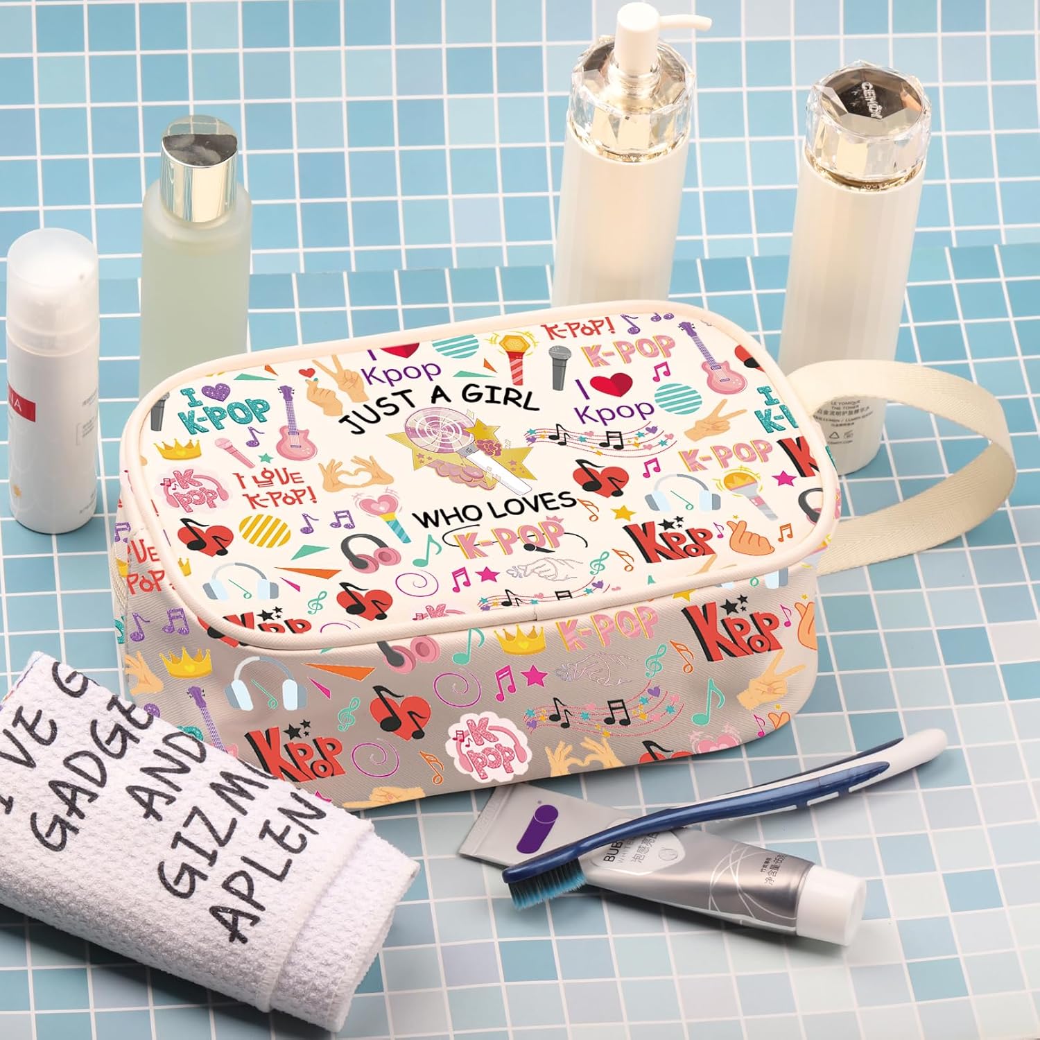 BDPWSS Korean Makeup Bag Korean Drama Fan Gift Just A Girl Who Loves K-Pop Zipper Pouch Korean Group Gift for k drama lovers (Loves Pop MB) - Image 6