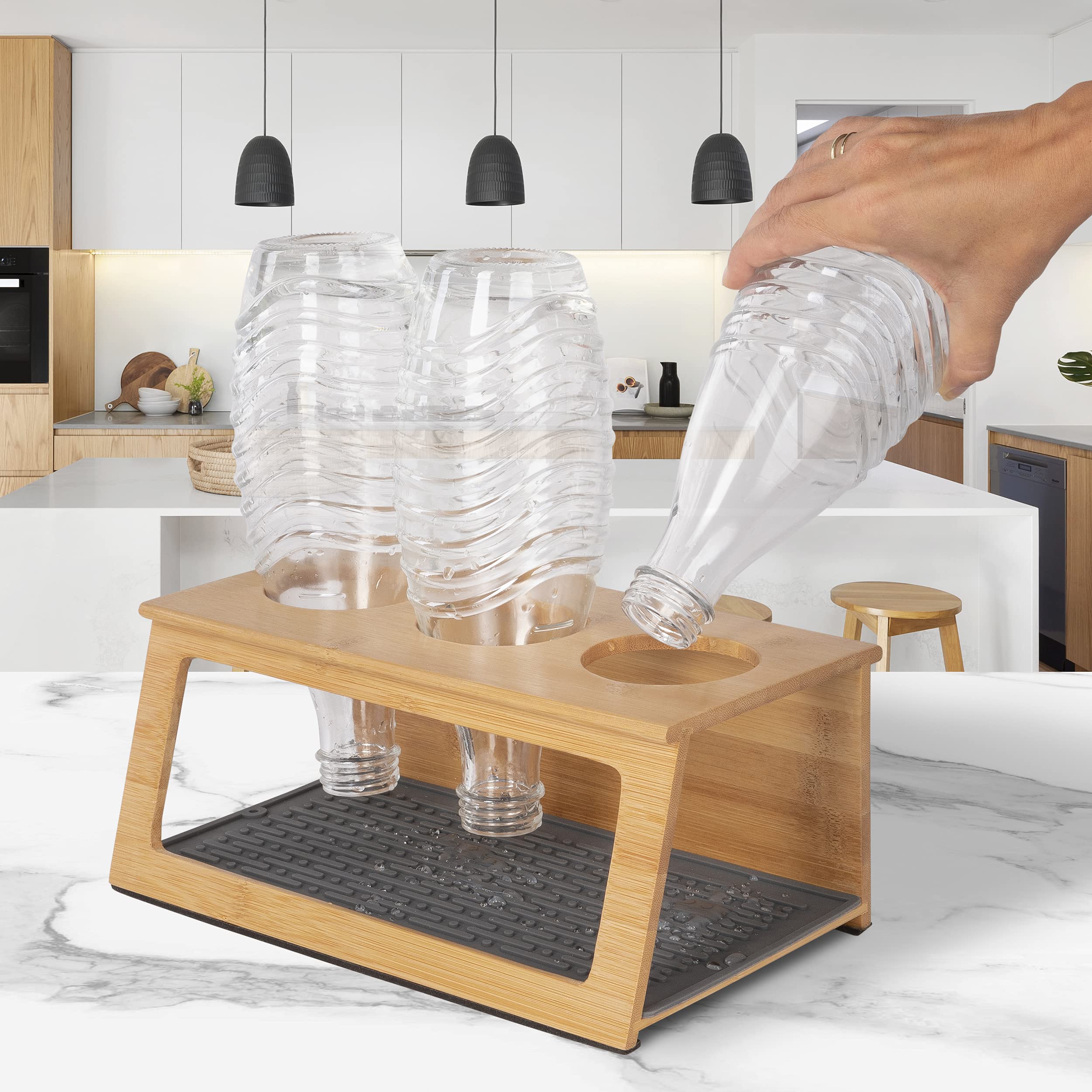 ONVAYA Flaschenhalter aus Bambus-Holz | Abtropfgestell fr 3 Flaschen |  Flaschenstnder zum Abtropfen | Flaschentrockner | Abtropfhalter |  inklusive Silikonmatte : Amazon.de: Kche, Haushalt & Wohnen