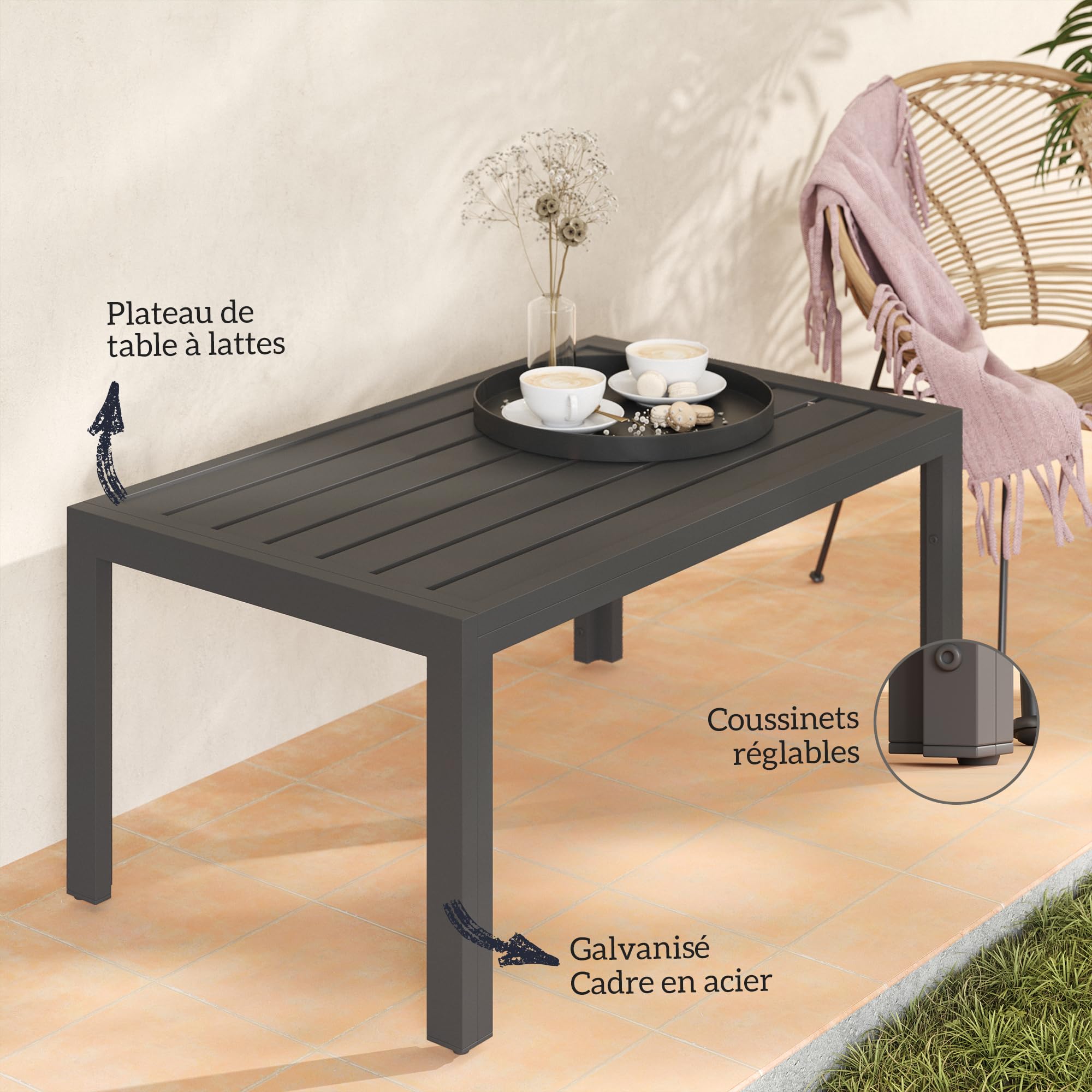 Outsunny Table Basse de Jardin Table d'appoint de Patio rectangulaire avec Cadre en Acier et Plateau à Lattes, pour extérieur, terrasse, Balcon, 101,5 x 61 x 46 cm, Gris