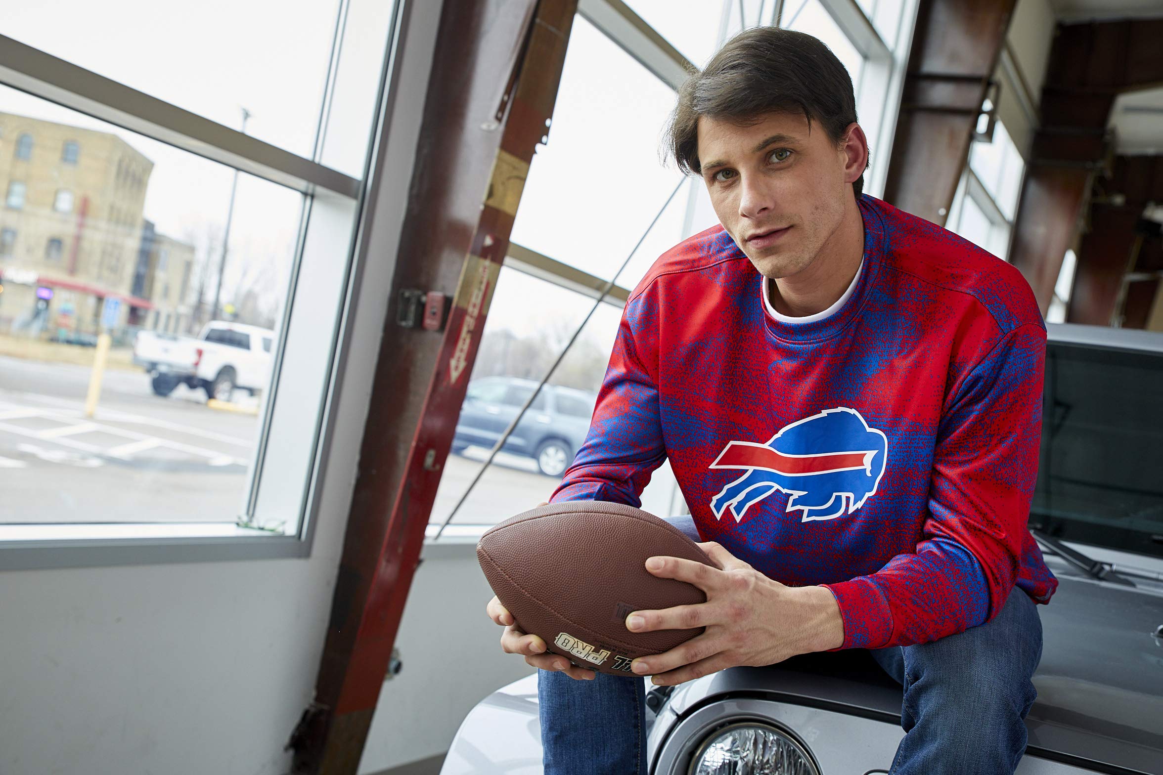 Zubaz NFL Men's Static Crew Neck Sweatshirt, Carolina Panthers Large