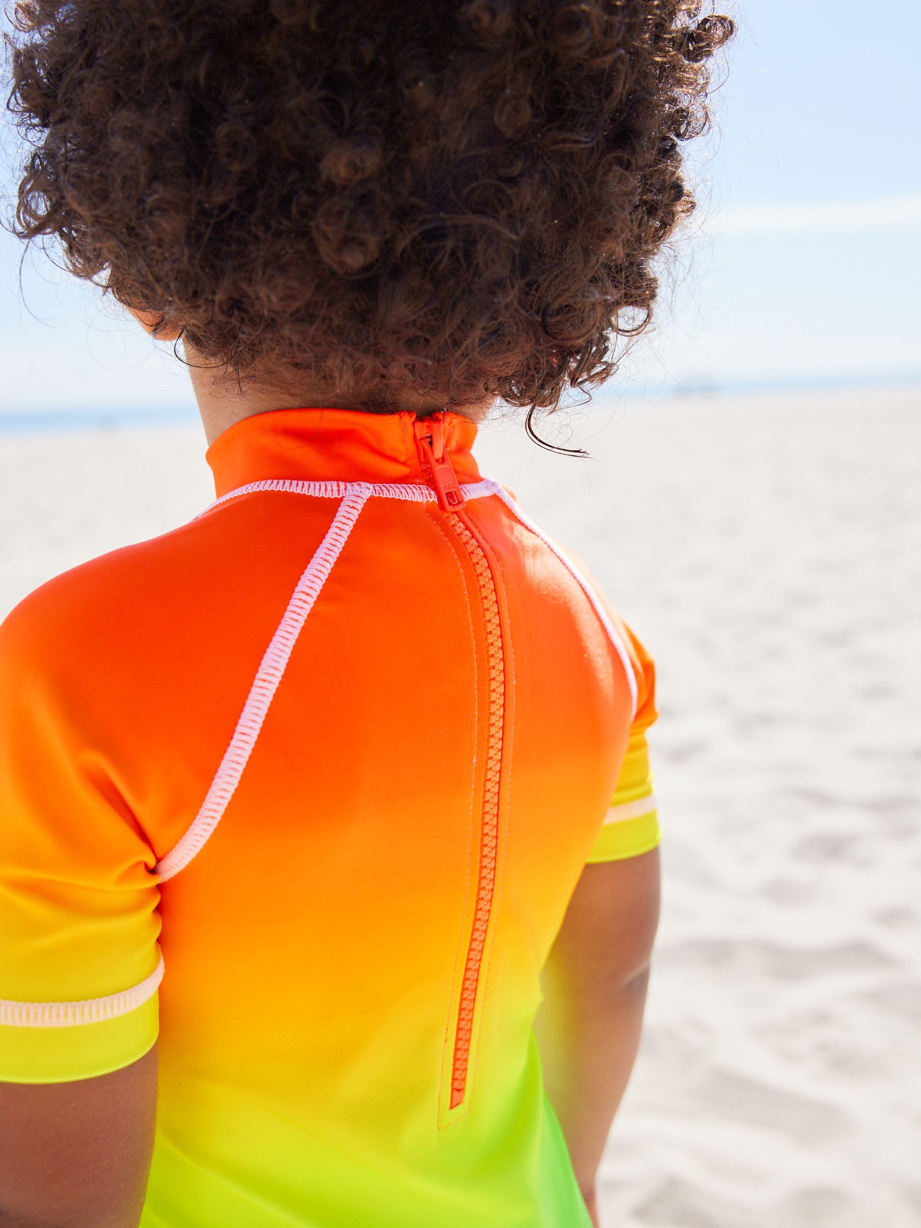 NEXT Niños Bañador Enterizo con protección Solar