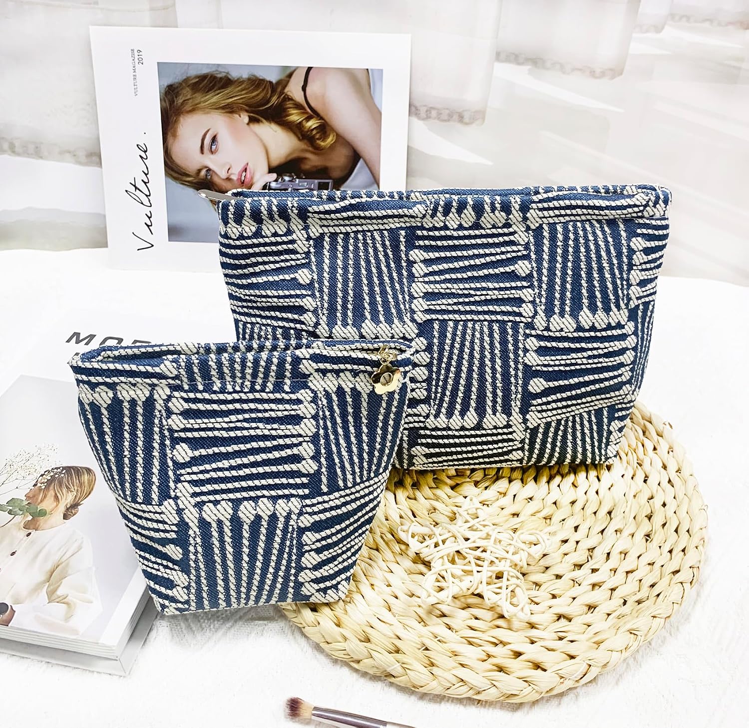 getgto 2 Pcs Makeup Bags, Large Cosmetic Bag Travel Toiletry Bag image 2
