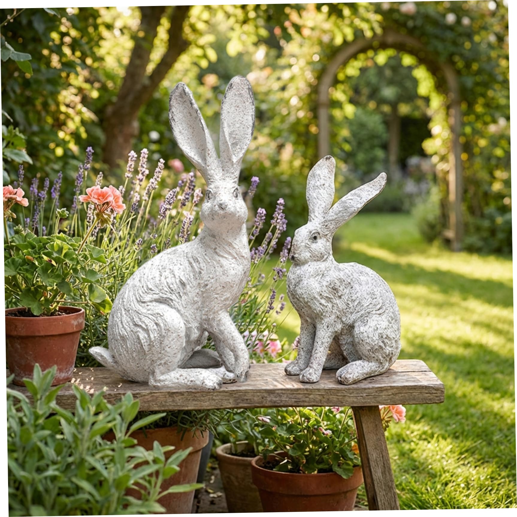Statues de lapin en résine blanche au design minimaliste et finitions haut de gamme pour extérieur