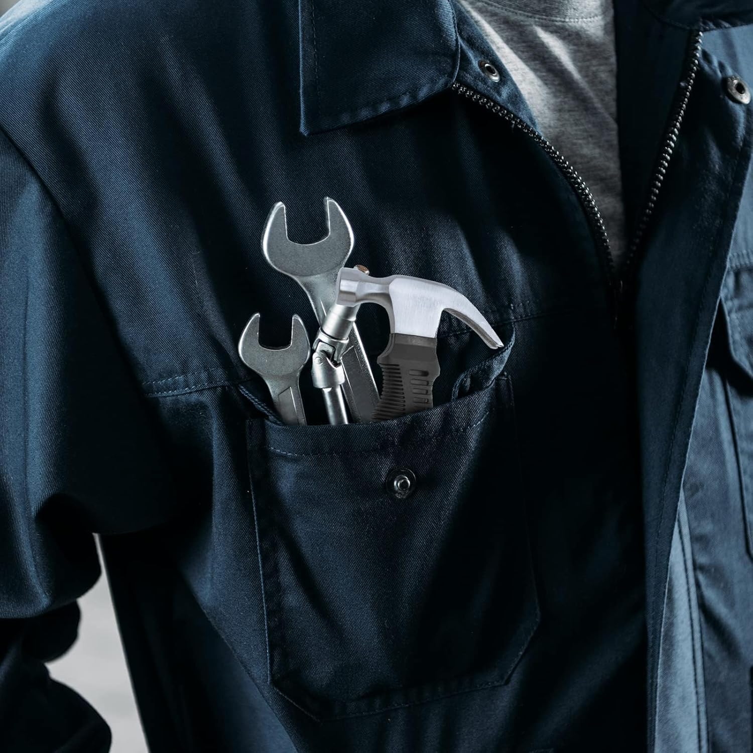 12 Pcs Stubby Claw Hammer, 8 Ounce Small Mini Stubby Hammer, Small Claw Hammers Lightweight Melt Hammers Tool for Home Repair, Building, Work, Crafts Handmade Outdoor Camping (Black-Red)