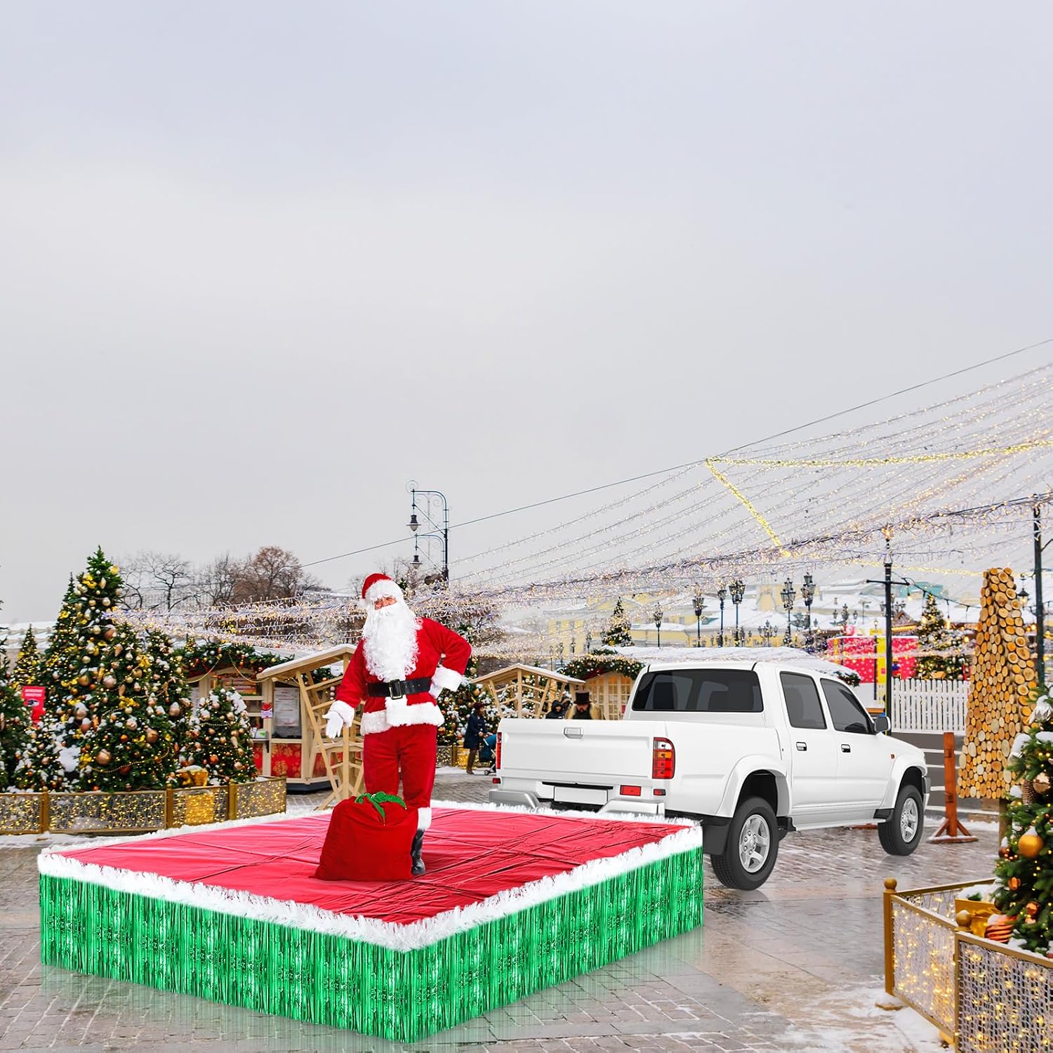 7 Pcs Christmas Parade Float Decorations for Trailers, 1 Twist Tinsel Garland, 4 Fringe Curtains and 2 Foil Sheets Red and Green Parade Float Kit for Xmas Indoor Outdoor Party Decorations