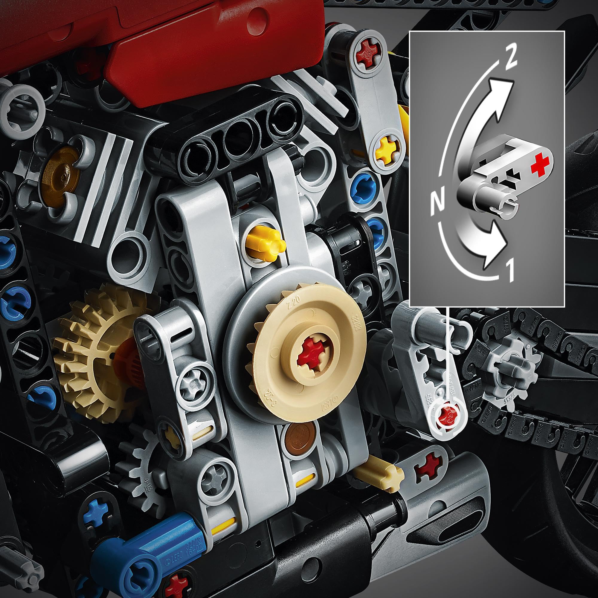 LEGO Technic Ducati Panigale V4 R, Moto Giocattolo da Collezione, Giochi per Bambini, Bambine Ragazzi e Ragazze da 10 Anni in su, Kit Modellismo Adulti da Costruire, Replica Modello Originale 42107
