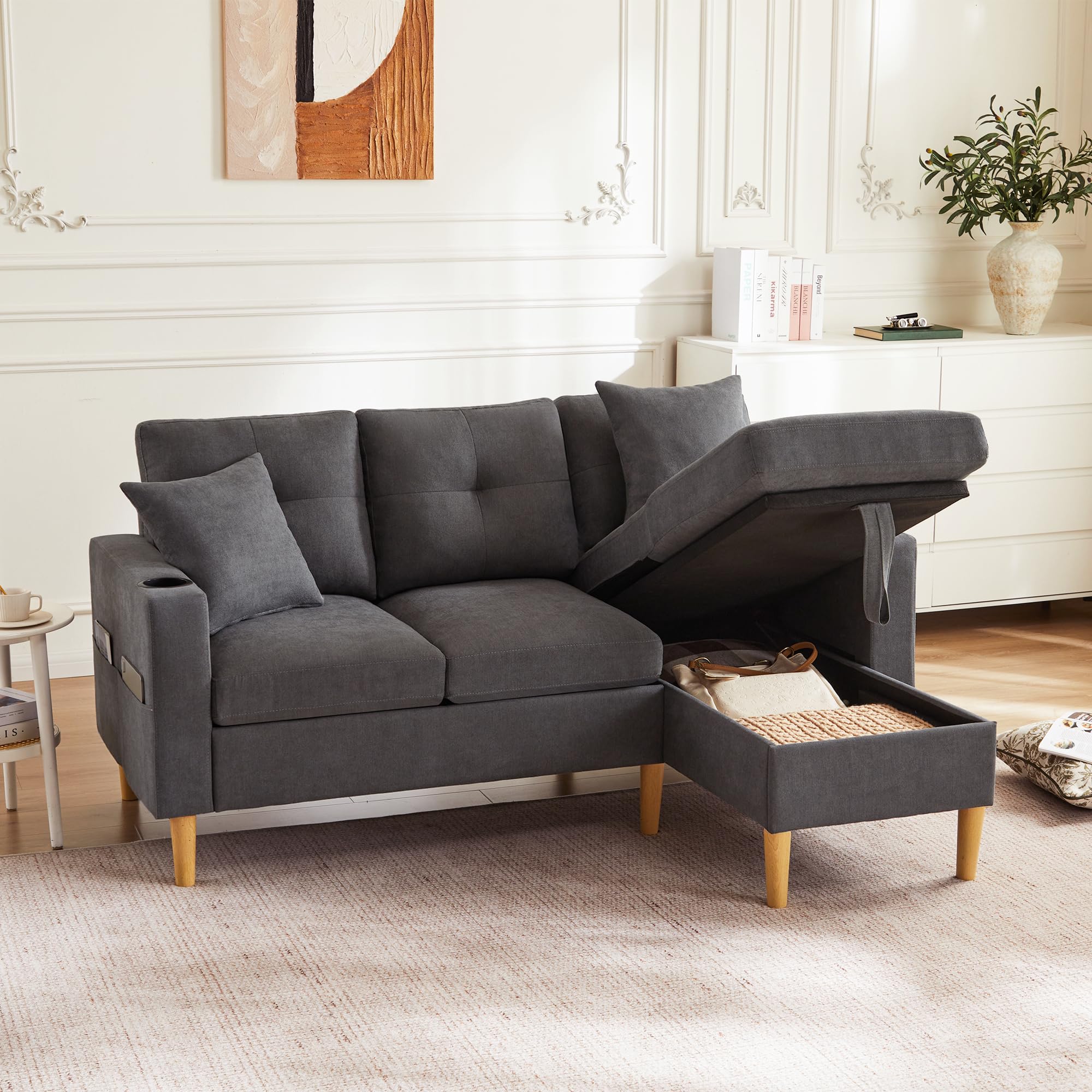Divano Moderno a Forma di L, a 3 Posti, con Chaiselongue, Portabevande, Spazio per Riporre, Include 2 Cuscini, per Soggiorno, Ufficio, Appartamento (Grigio Scuro)