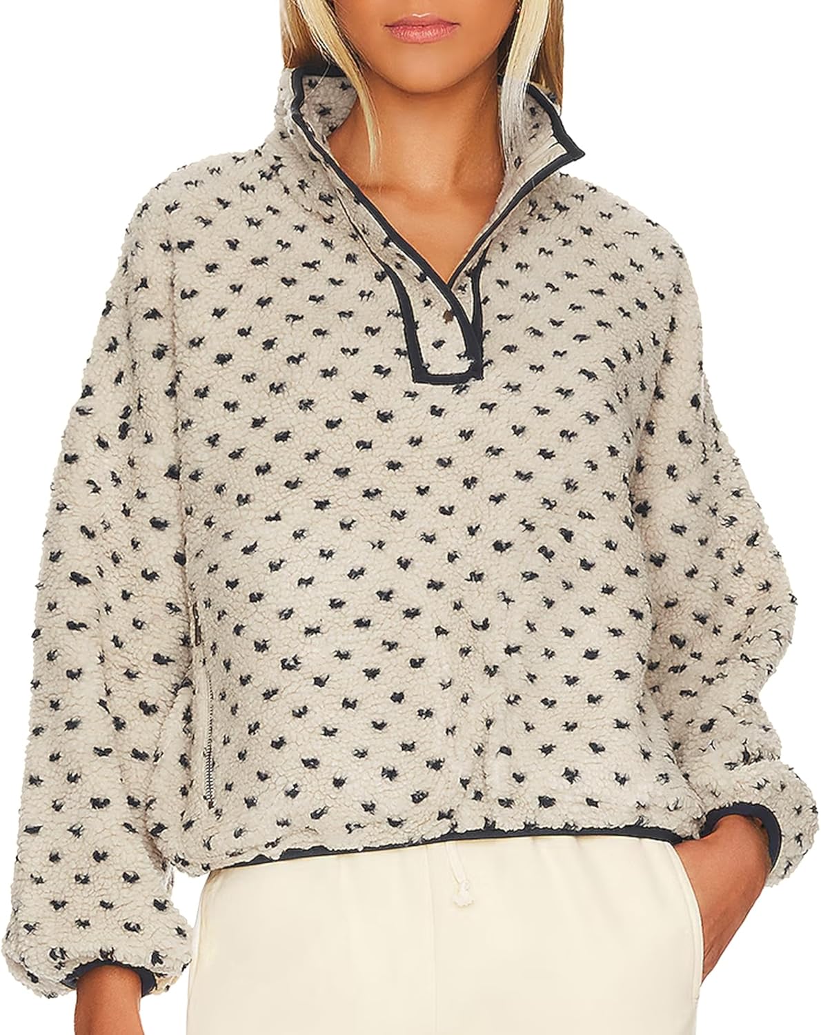 Hixiaohe Fleece Sweatshirt for Women Winter Long Sleeve High Neck Fuzzy Sherpa Pullover Jacket Warm Outerwear with Pockets