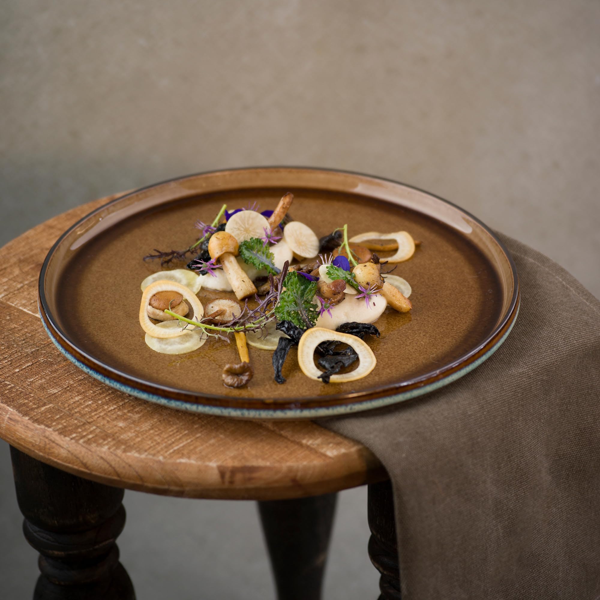 Cosy & Trendy Quintana Amber - Set di stoviglie da 18 pezzi, 6 piatti piani, 6 piatti da dessert, 6 piatti fondi