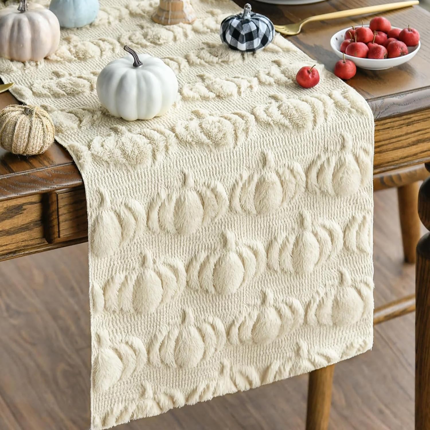 Fall Table Runner, Off White Pumpkins 3D Faux Fur Table Runners, Soft Thanksgiving Halloween Table Decor for Indoor Outdoor, Autumn Home Party Decor, 13*37 Inch Offwhite 13" x 37"