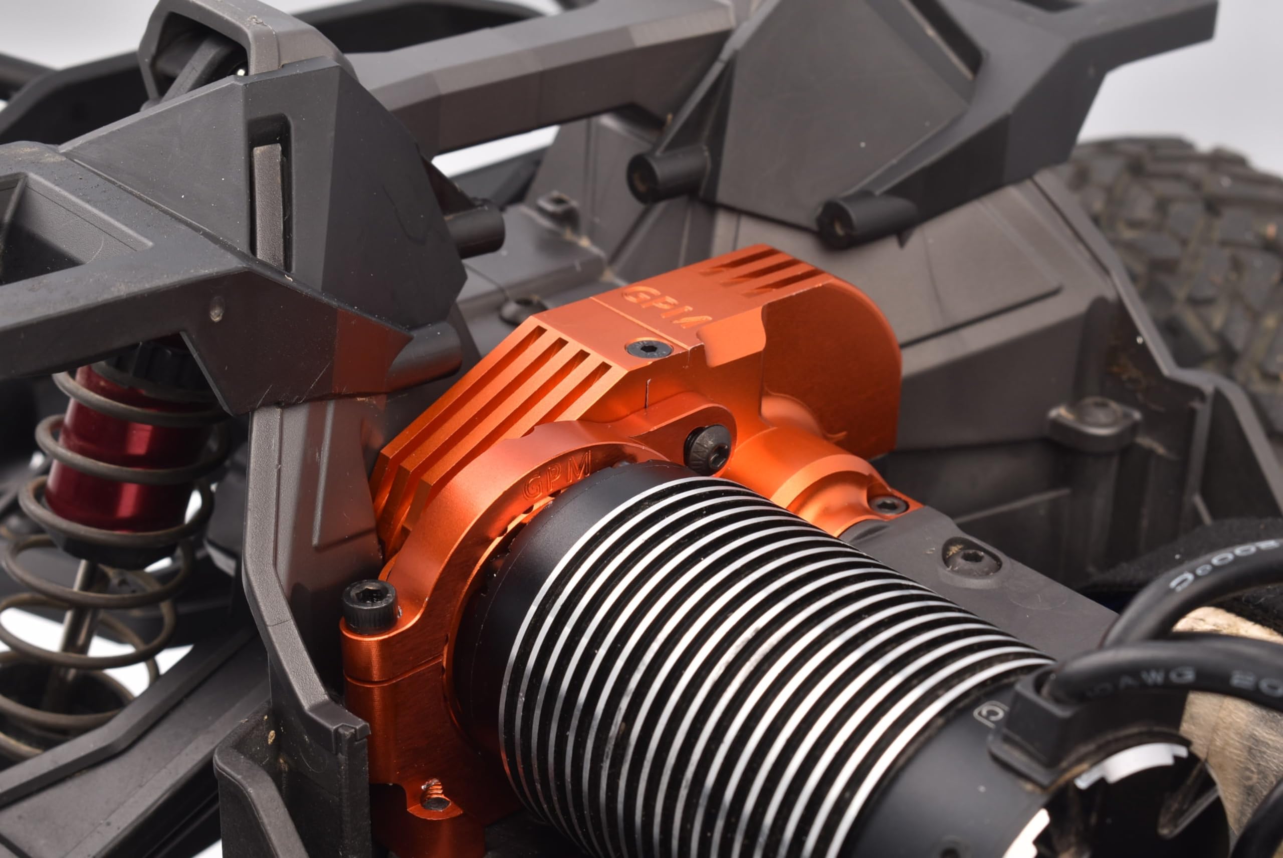 Redesigned Aluminum 7075 Alloy Adjustable Motor Mounts & Main Gear Cover for Traxxas 1/8 4WD Maxx Slash 6S-102076-4/1:10 4WD Maxx-89076-4/1:10 Maxx with WideMAXX-89086-4 Monster Truck - Green