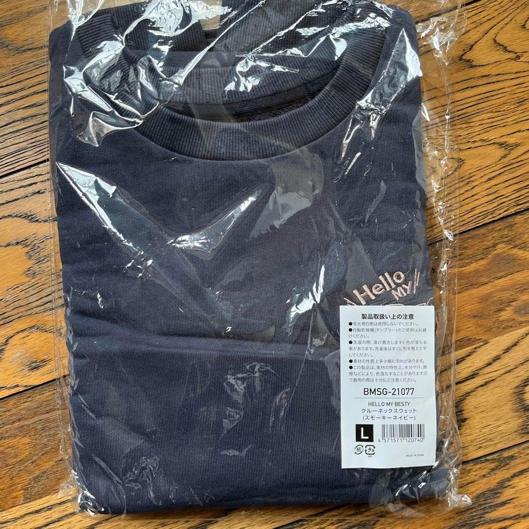 HELLO MY BESTY クルーネックスウェット BE:FIRSTトレーナー BE:FIRST