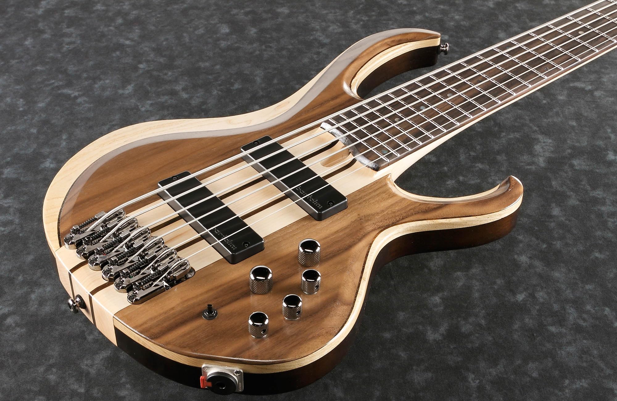 Amazon.com: Ibanez BTB746 BTB Standard 6-String Bass Guitar